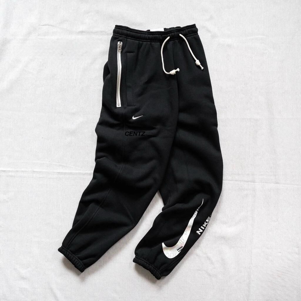 Men's Nike Logo Print Standard Issue Joggers Pant