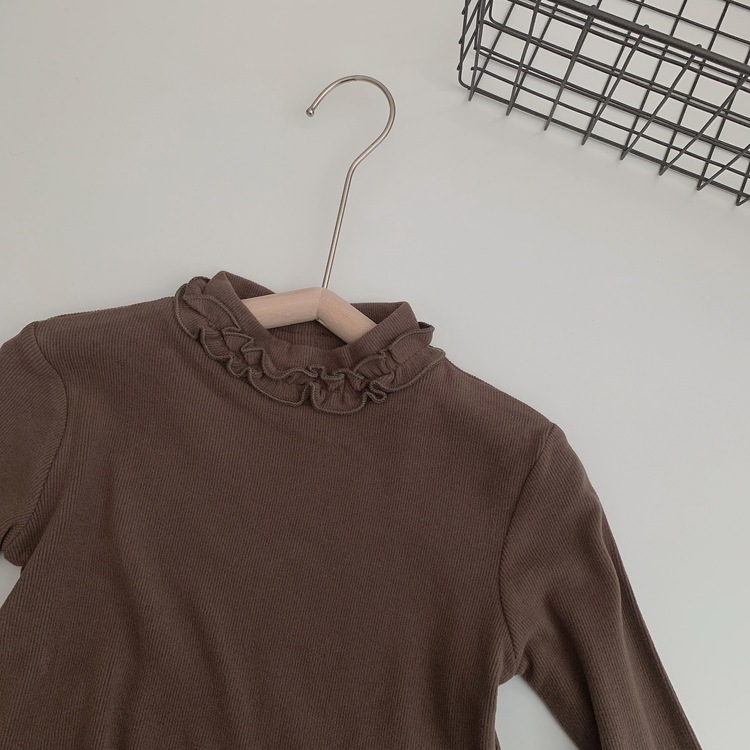 花邊坑條素面上衣