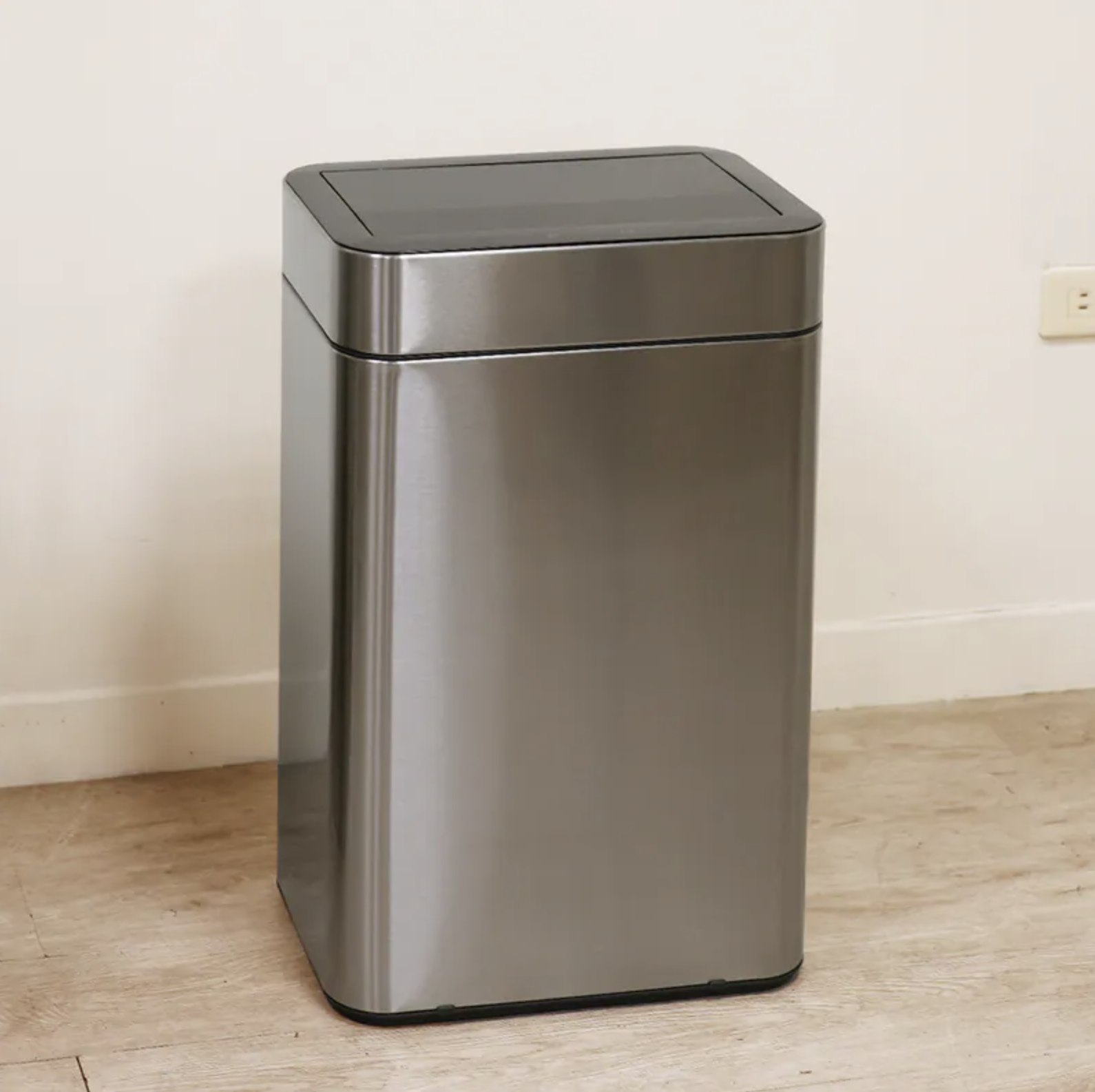 【美國ELPHECO】60L 不鏽鋼雙開除臭炫光感應垃圾桶 ELPH248DU