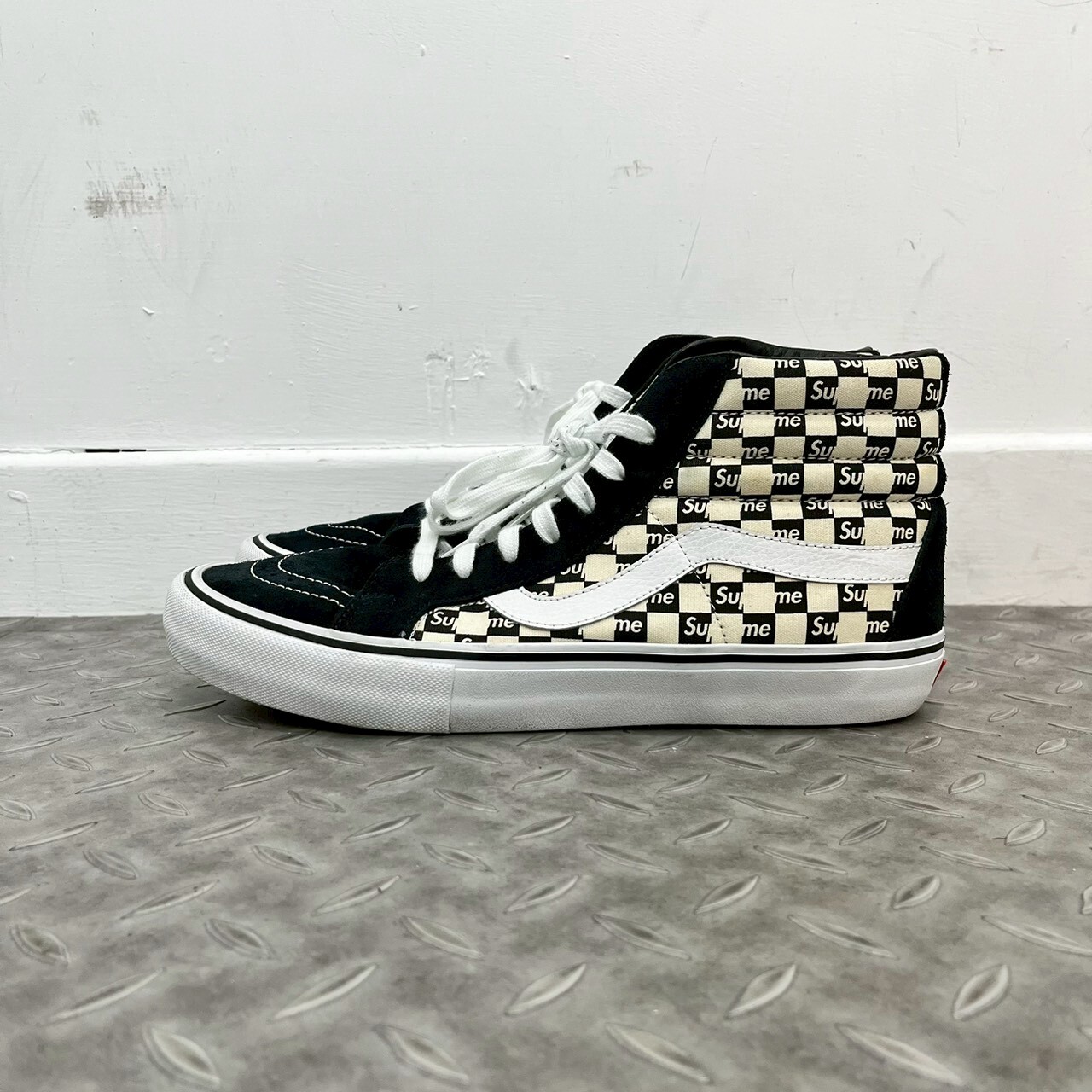 Supreme x Vans Sk8-Hi Pro "Checkered Black" SIZE 30CM