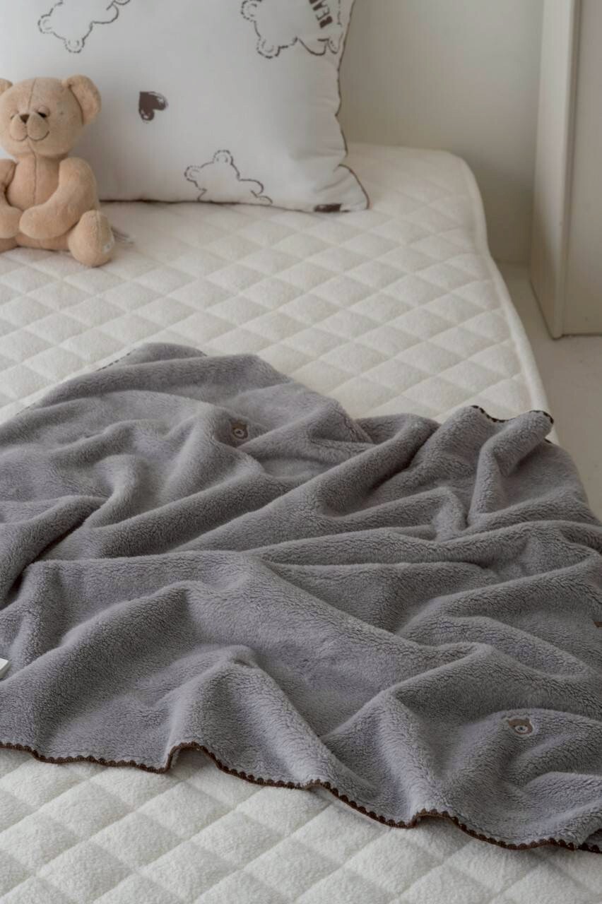 🇰🇷廣藏市場｜韓國刺繡小熊毛毯｜송화 쿠키 초코 담요