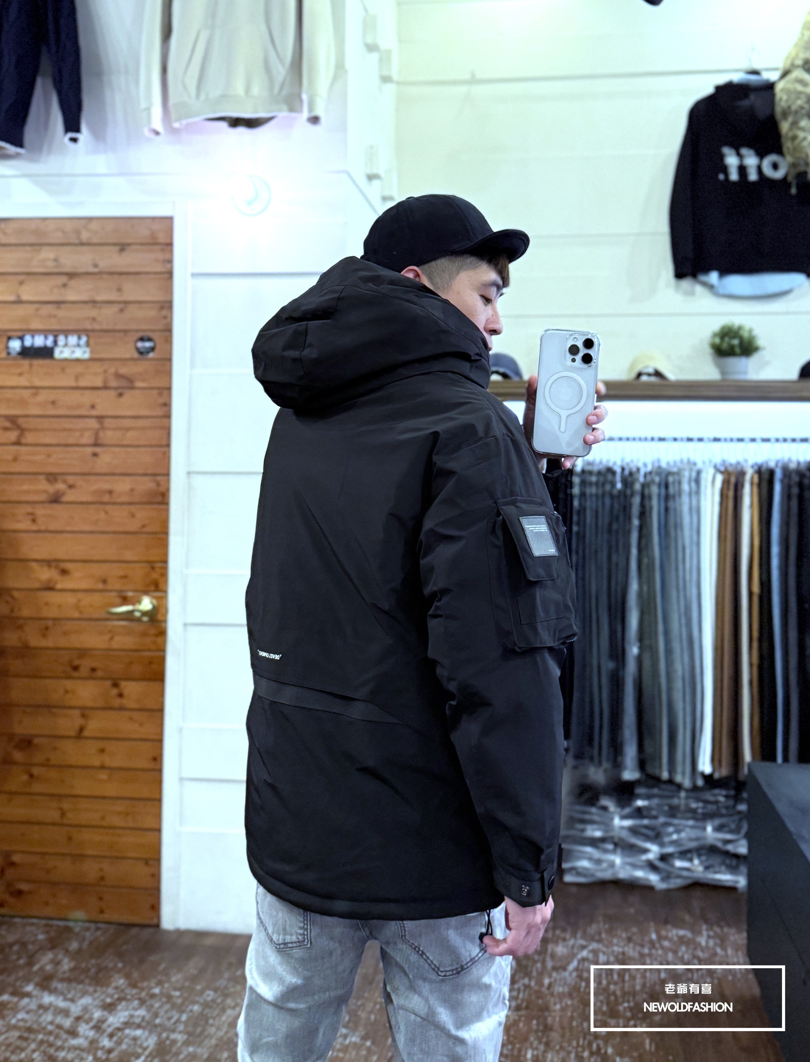 『新品上市』重磅軍式異材質拉鍊織條羽絨外套(NOF2510YR-04)-黑