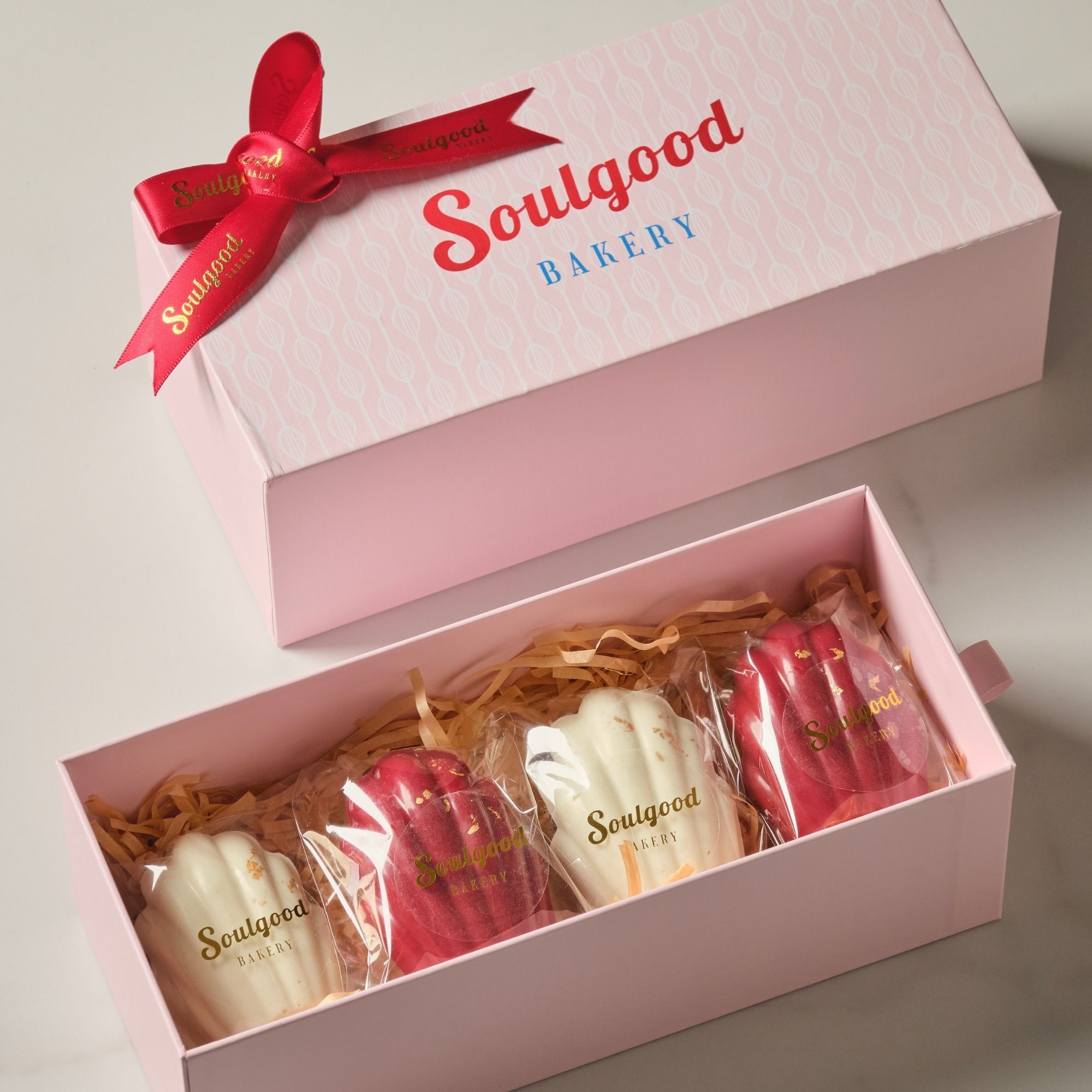 Luxurious Gold Leaf Madeleine Gift Box (4pcs)