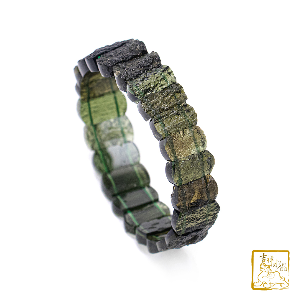 捷克綠玻隕石-捷克隕石手排 17mm 提升正能量