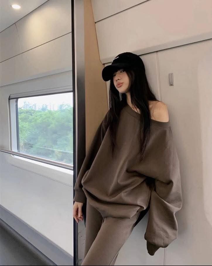 【顯瘦小心機的太空棉斜肩套裝組】（現貨）