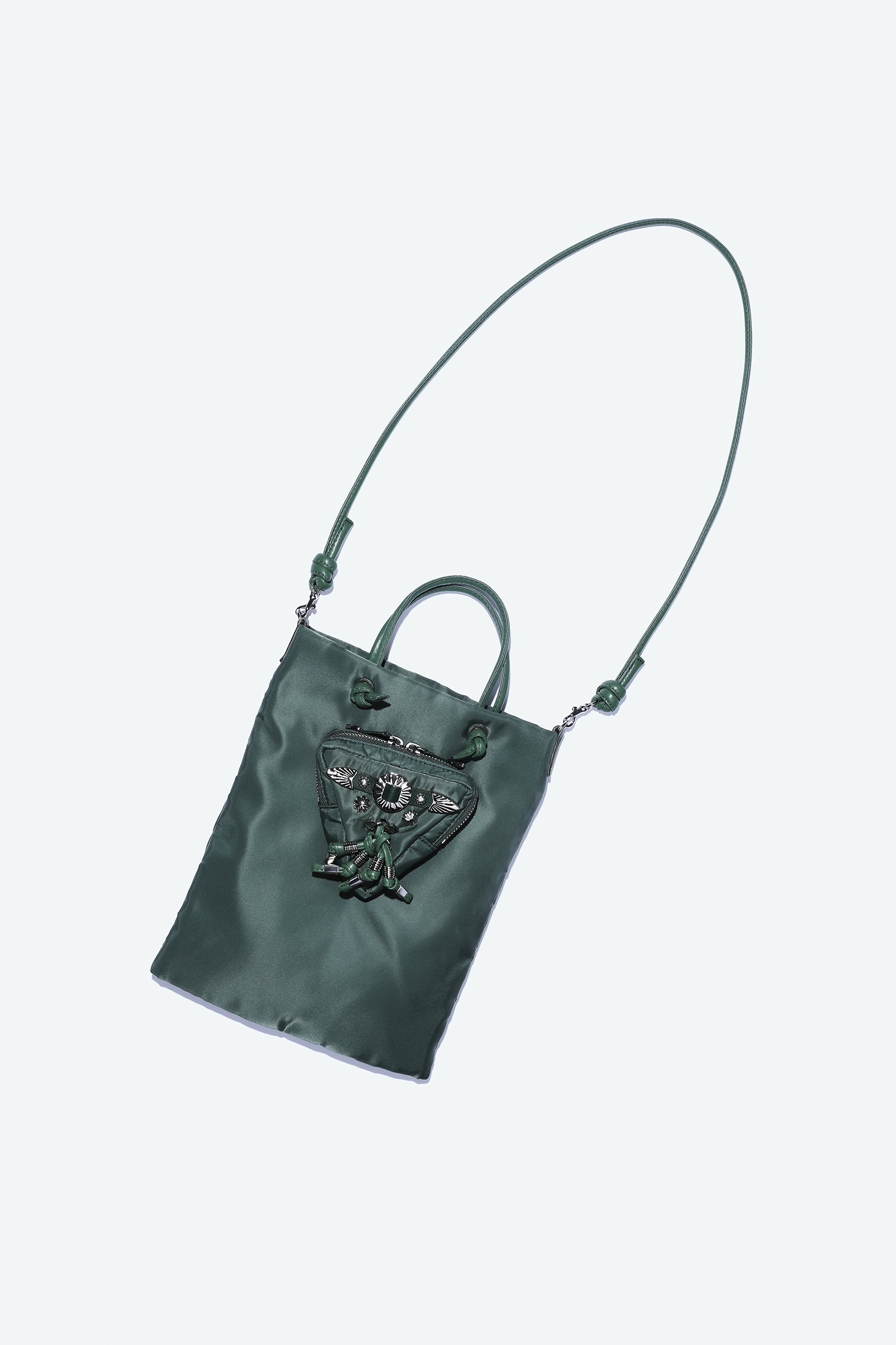 TOGA- TRIANGLE POUCH BAG（卡其）