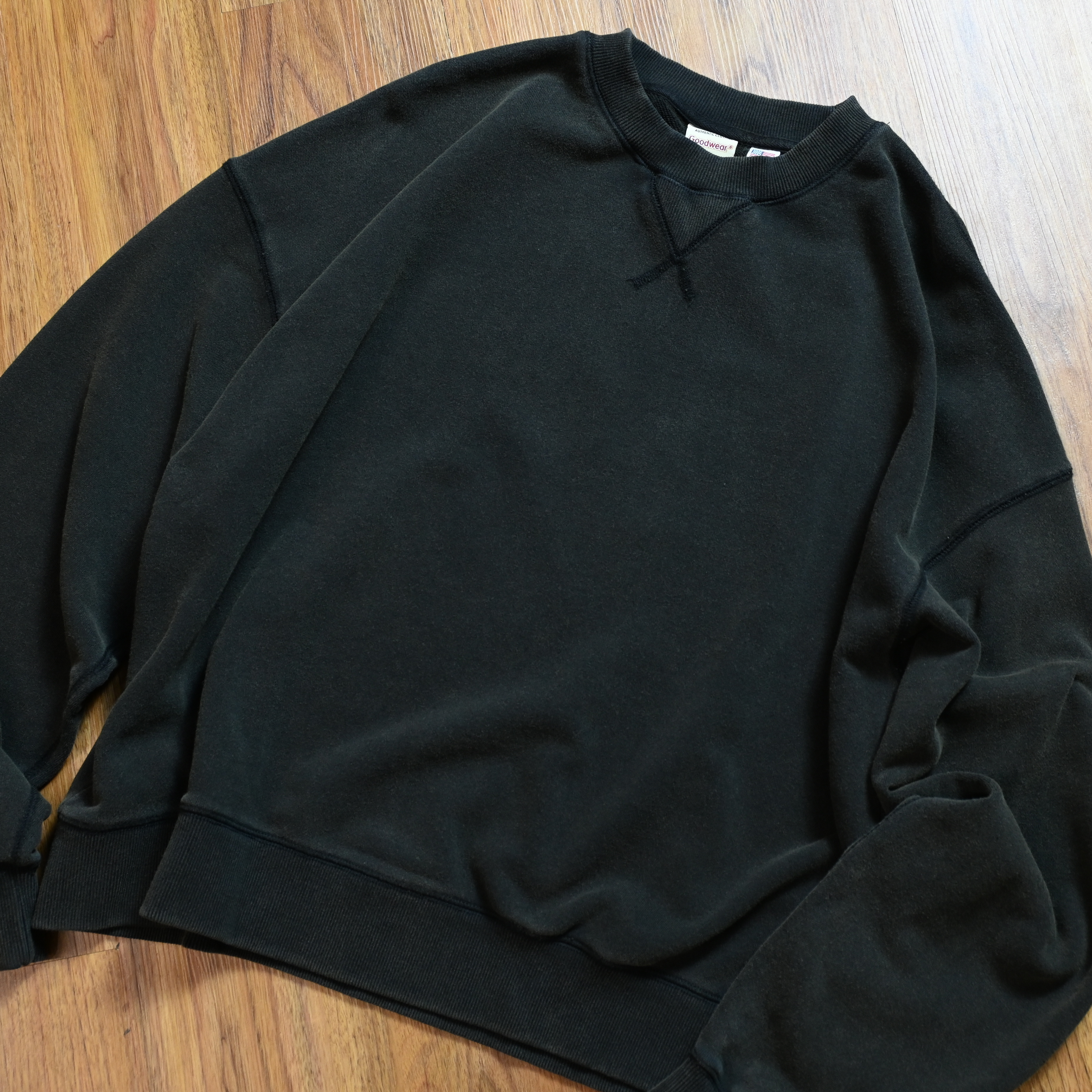 Goodwear JP USA Cotton Chemical Cropped Big Sweater