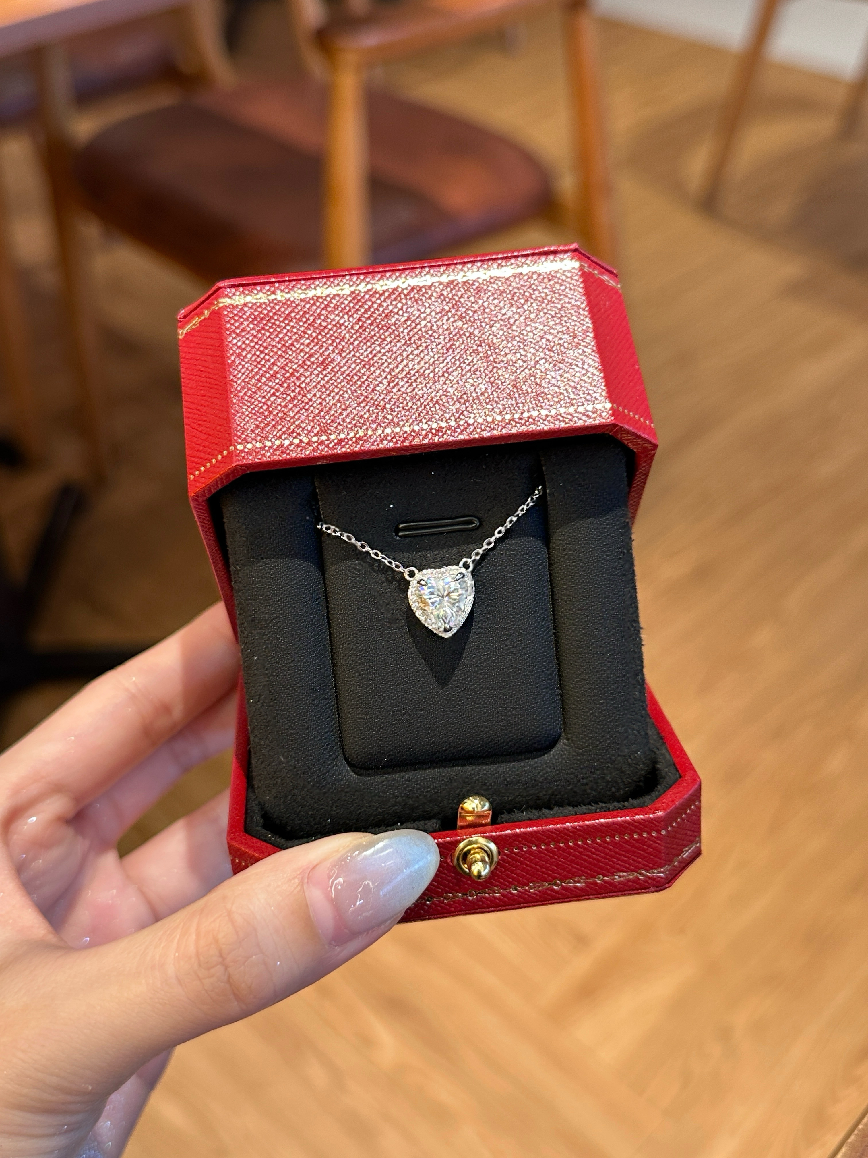 Levi Moissanite Necklace