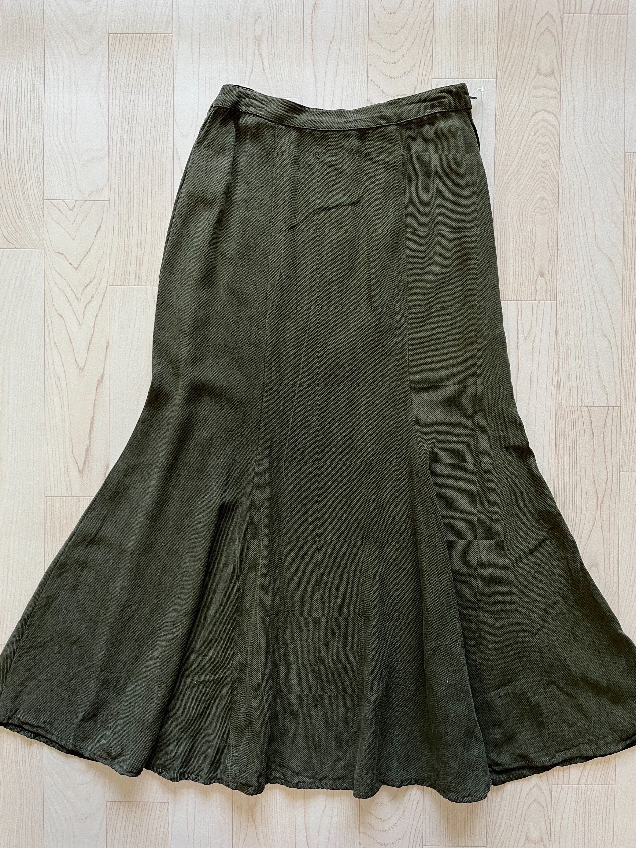 美國製墨綠色天絲質魚尾裙