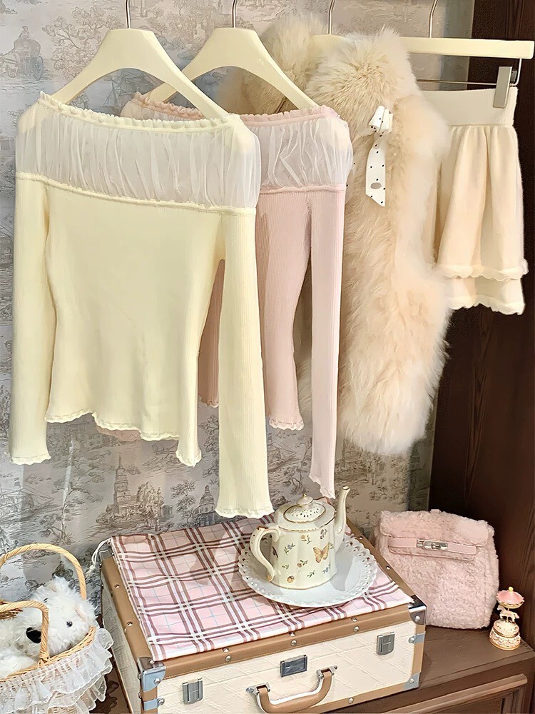 設計師家網紗拼接含羊毛針織坑條一字領上衣