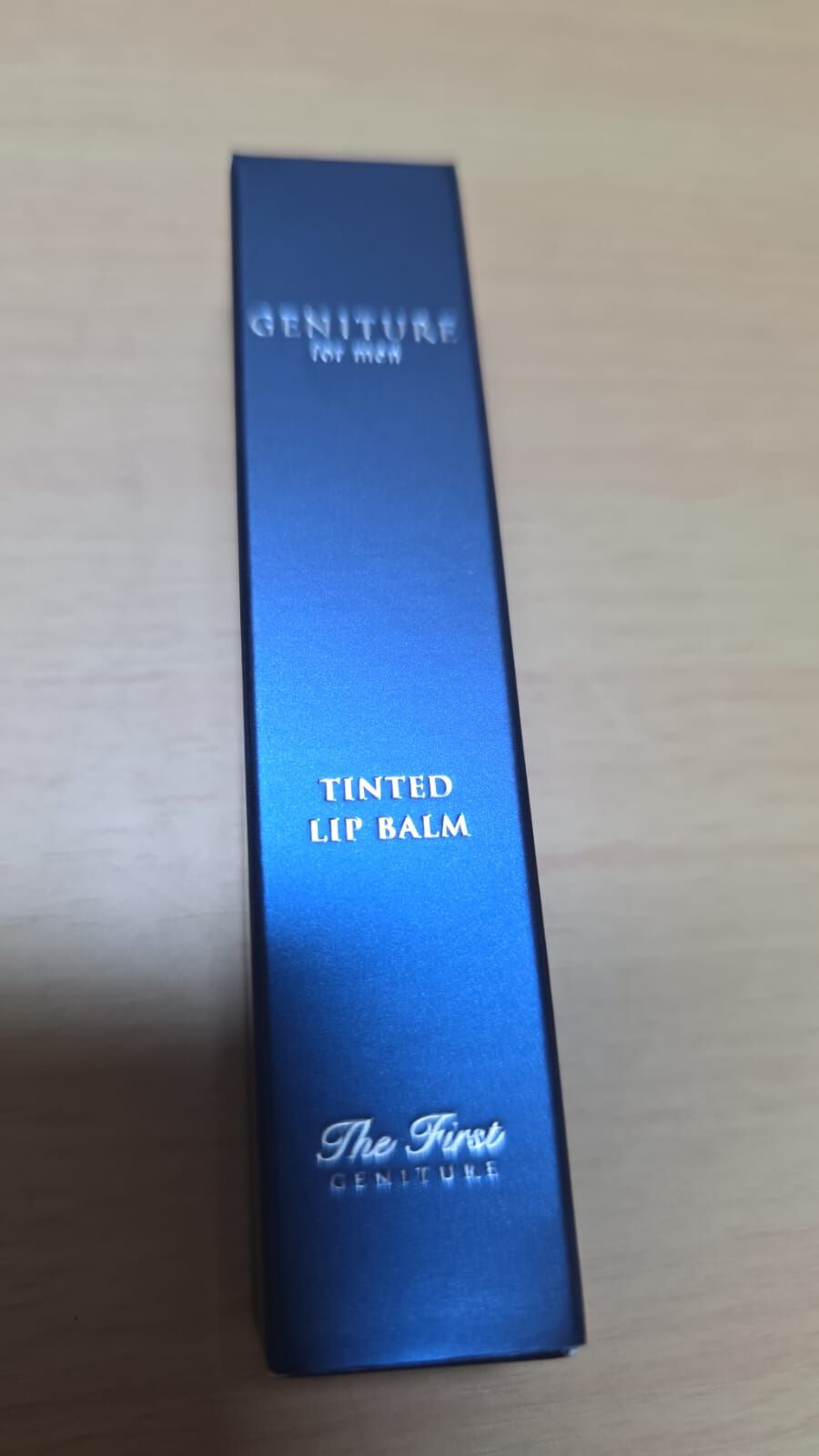 KE1327  潤唇膏 $59