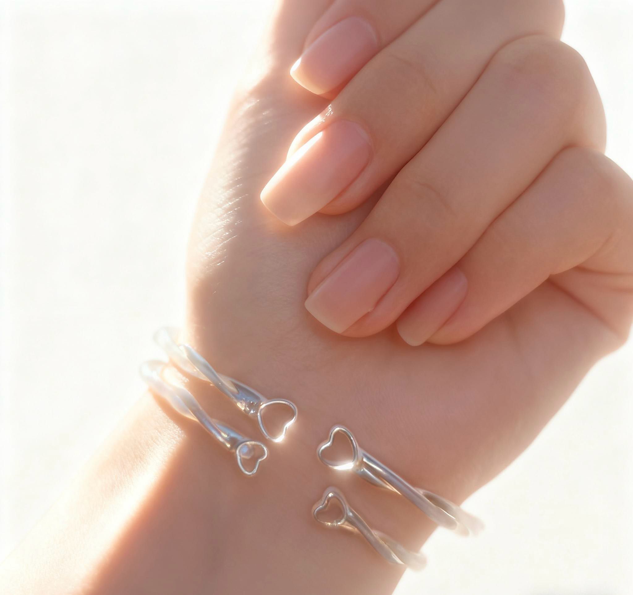 「莫比烏斯」情侶手鐲 | S999純銀或鍍銀 | 免費刻字