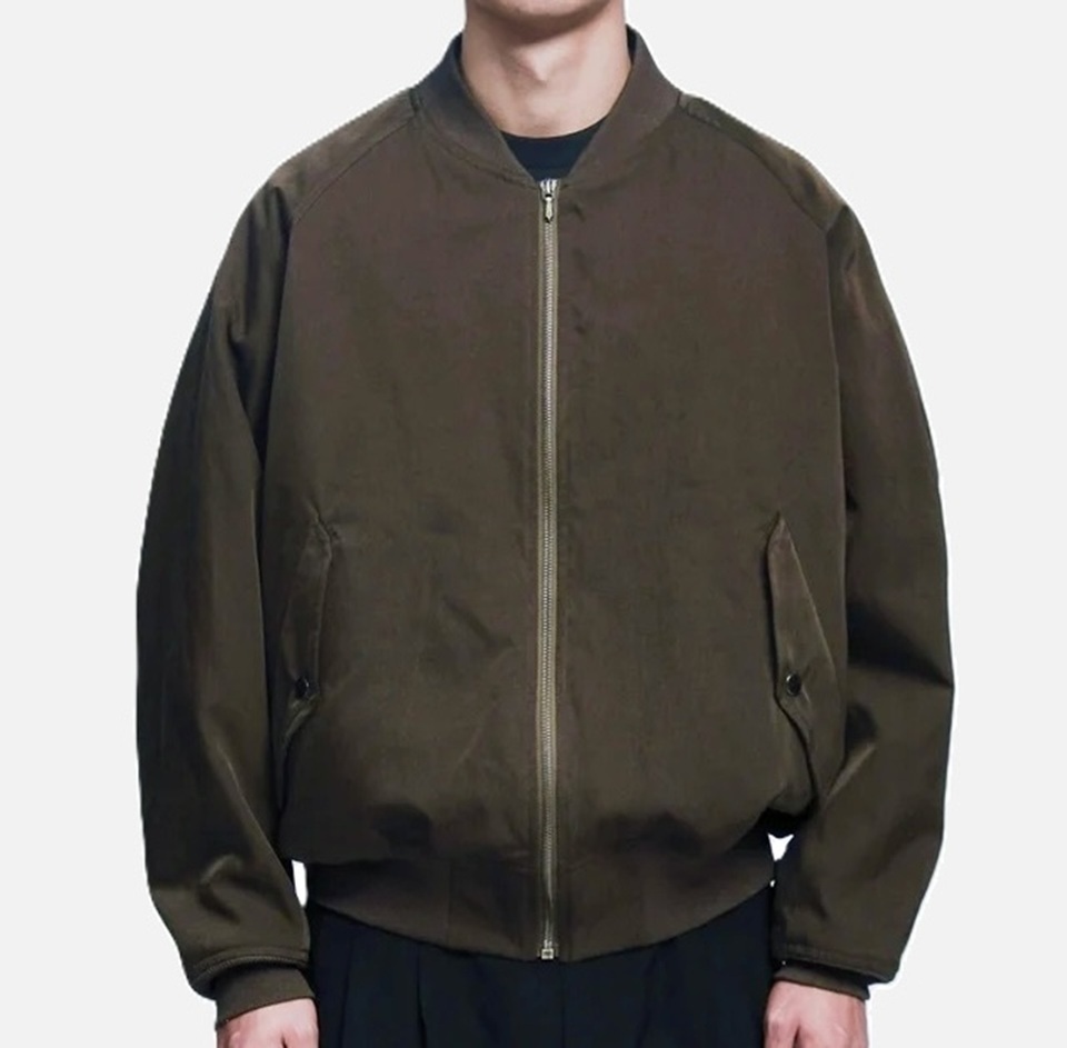 ON SALE: A.PRESSE 2025 SILK PADDING JACKET (25SAP-01-08H) - KHAKI PRE ORDER ITEM (預訂中)
