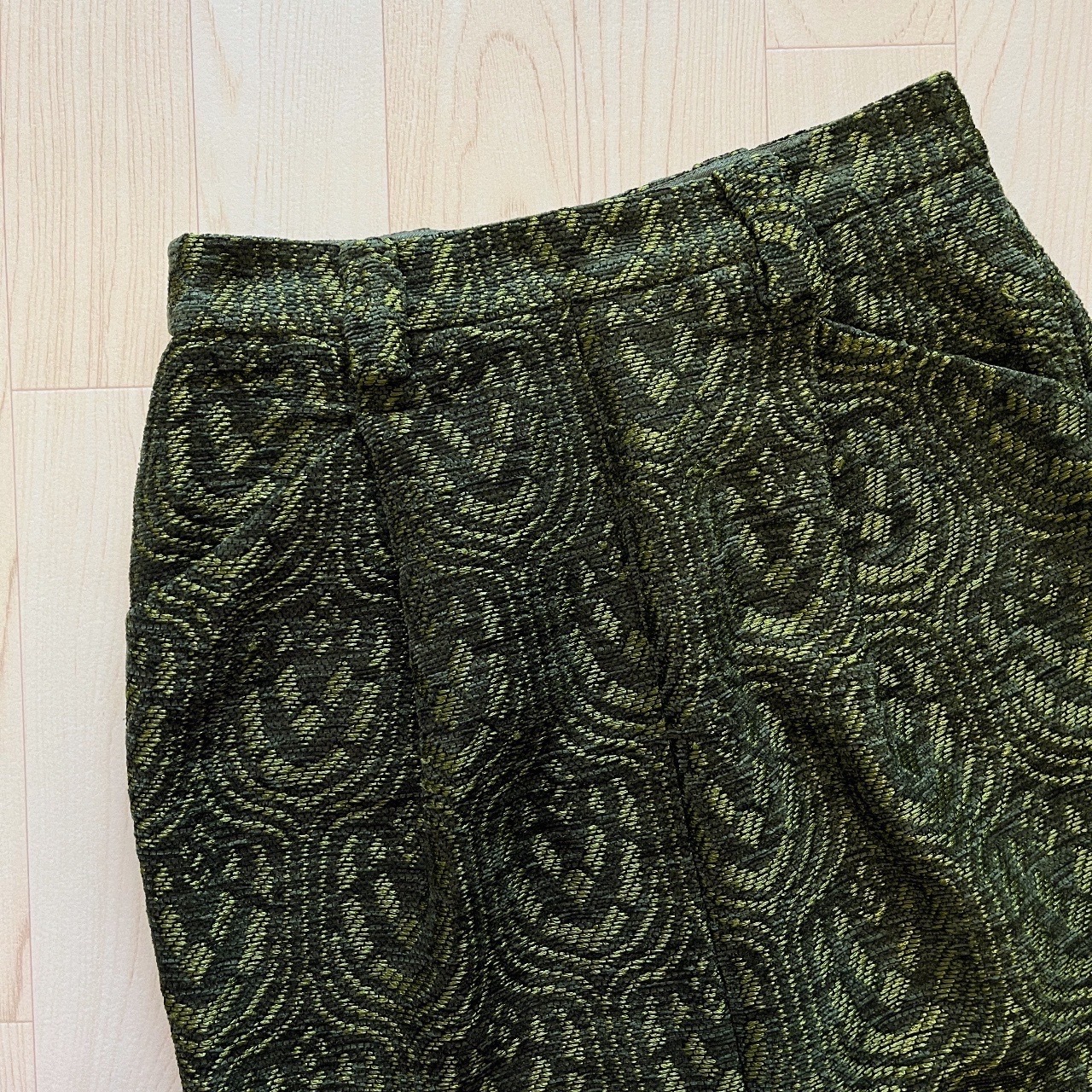 Essentiel Antwerp墨綠色型格開衩半裙