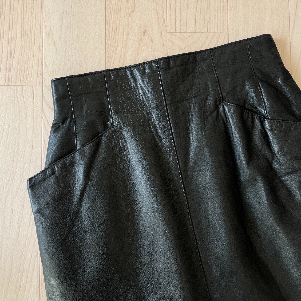 黑色牛皮古著短裙