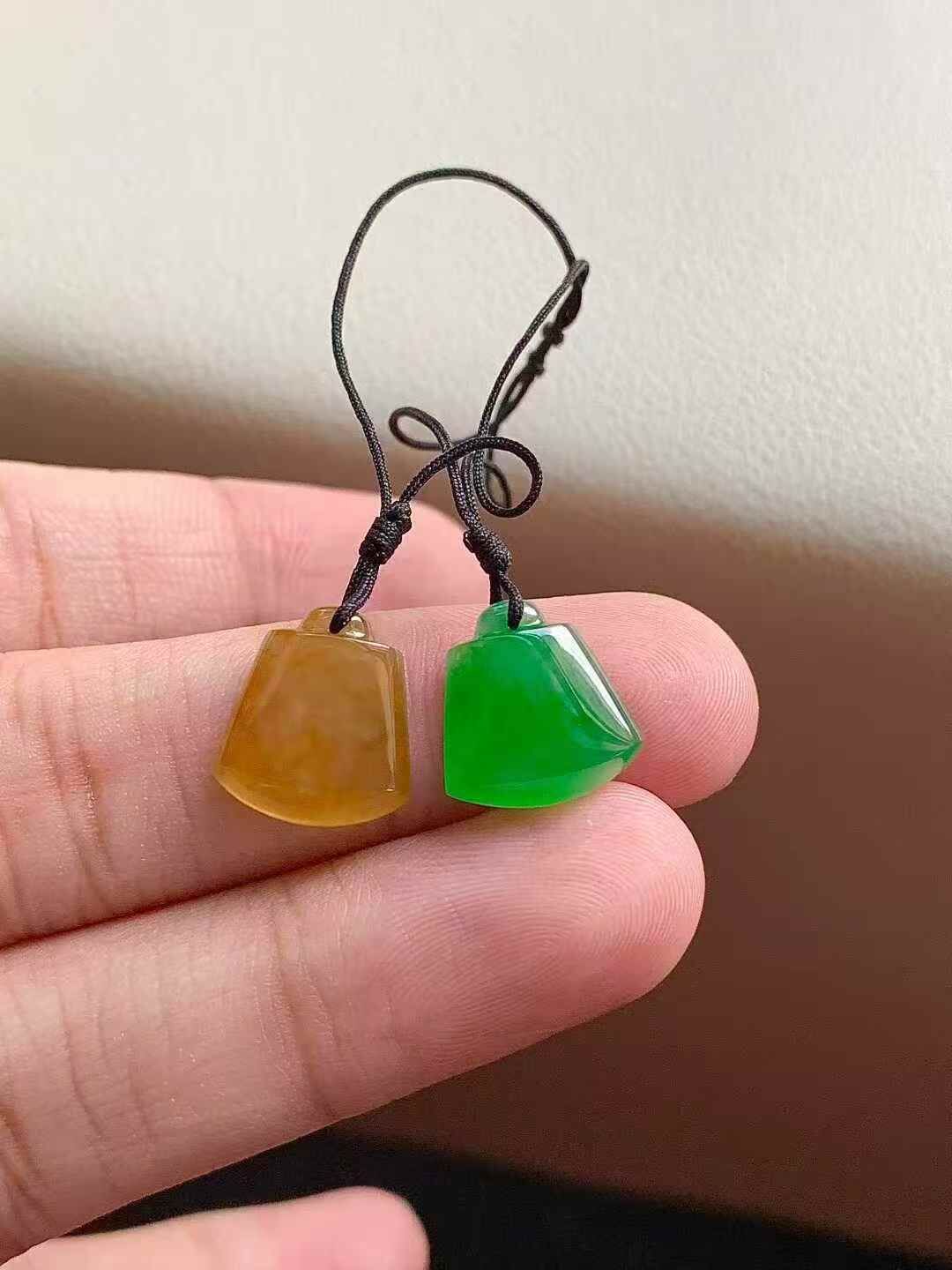 115352 翡翠鎖一對