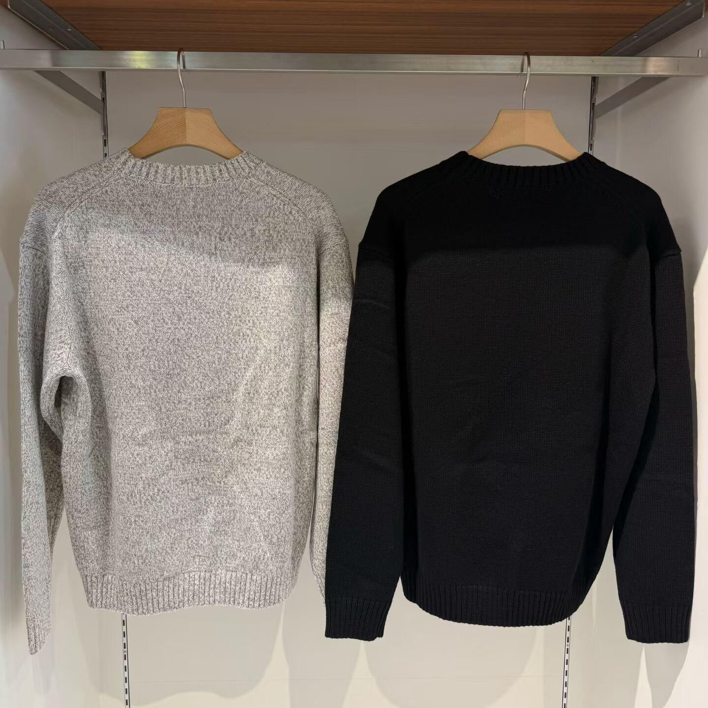 Wacky Willy 復古花卉針織毛衣（K11 BR736）