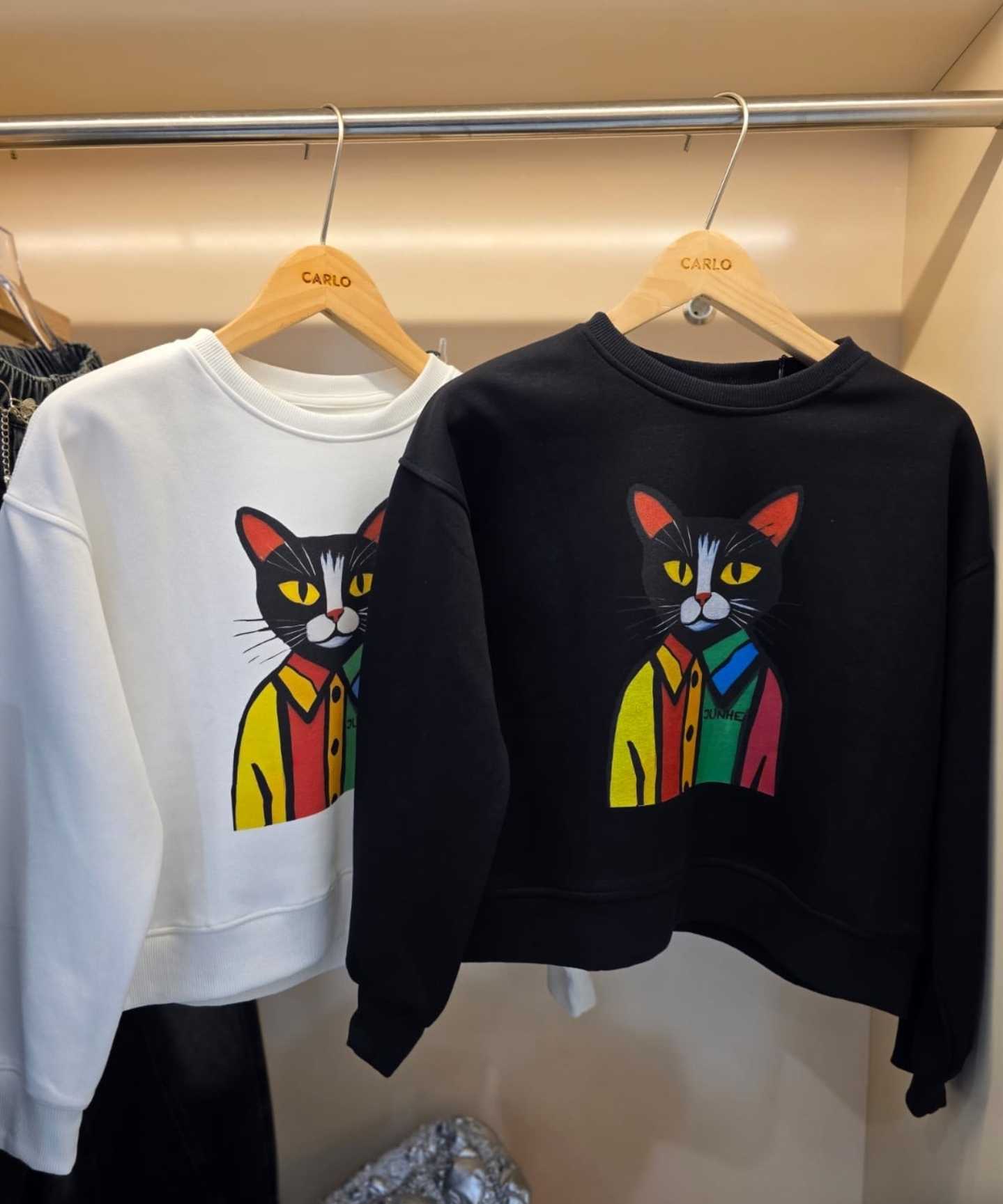 KE1431   JUNHE 貓貓衛衣