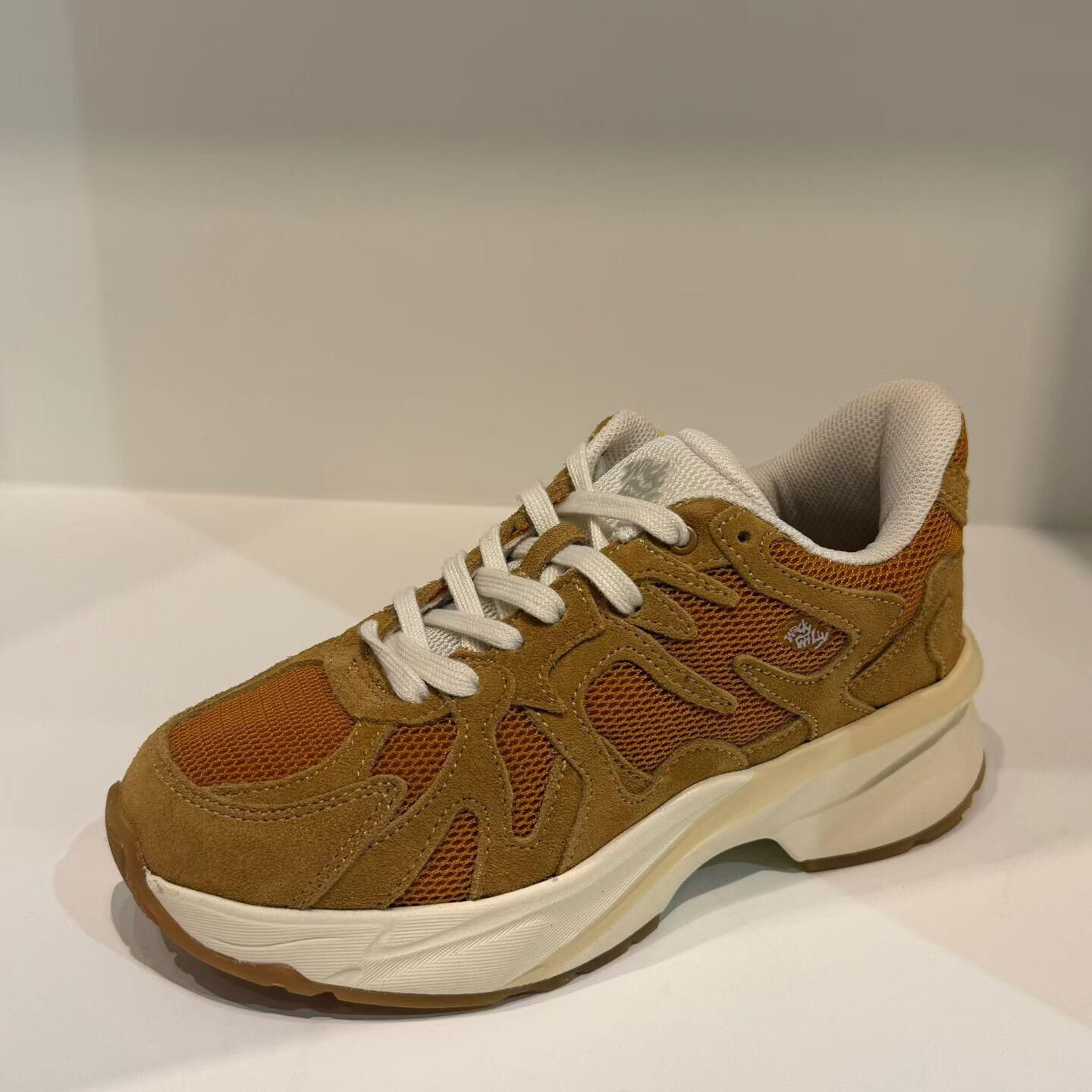 Wacky Willy 經典純色百搭時尚運動鞋（K11 BR744）