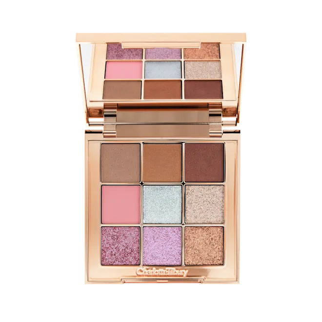 少 量 現 貨(由倉庫直出) / 預訂 3-5 個工作天發貨丨Charlotte Tilbury 聖誕限定 PILLOW TALK Beautyverse Love Palette eyeshadow palette