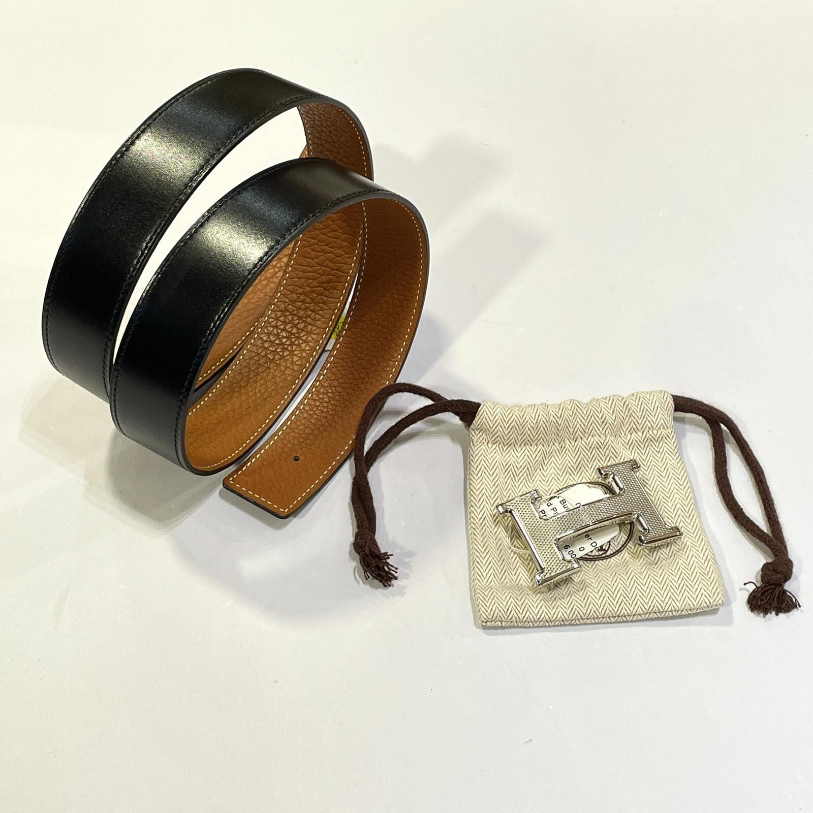 本月特價!!! 全新愛馬士皮帶 85碼, 32mm, 黑色SWIFT,金棕TOGO,雙面腰帶, 銀色細菱格紋H扣, HERMES BELT, #BRAND NEW #香榭站正品