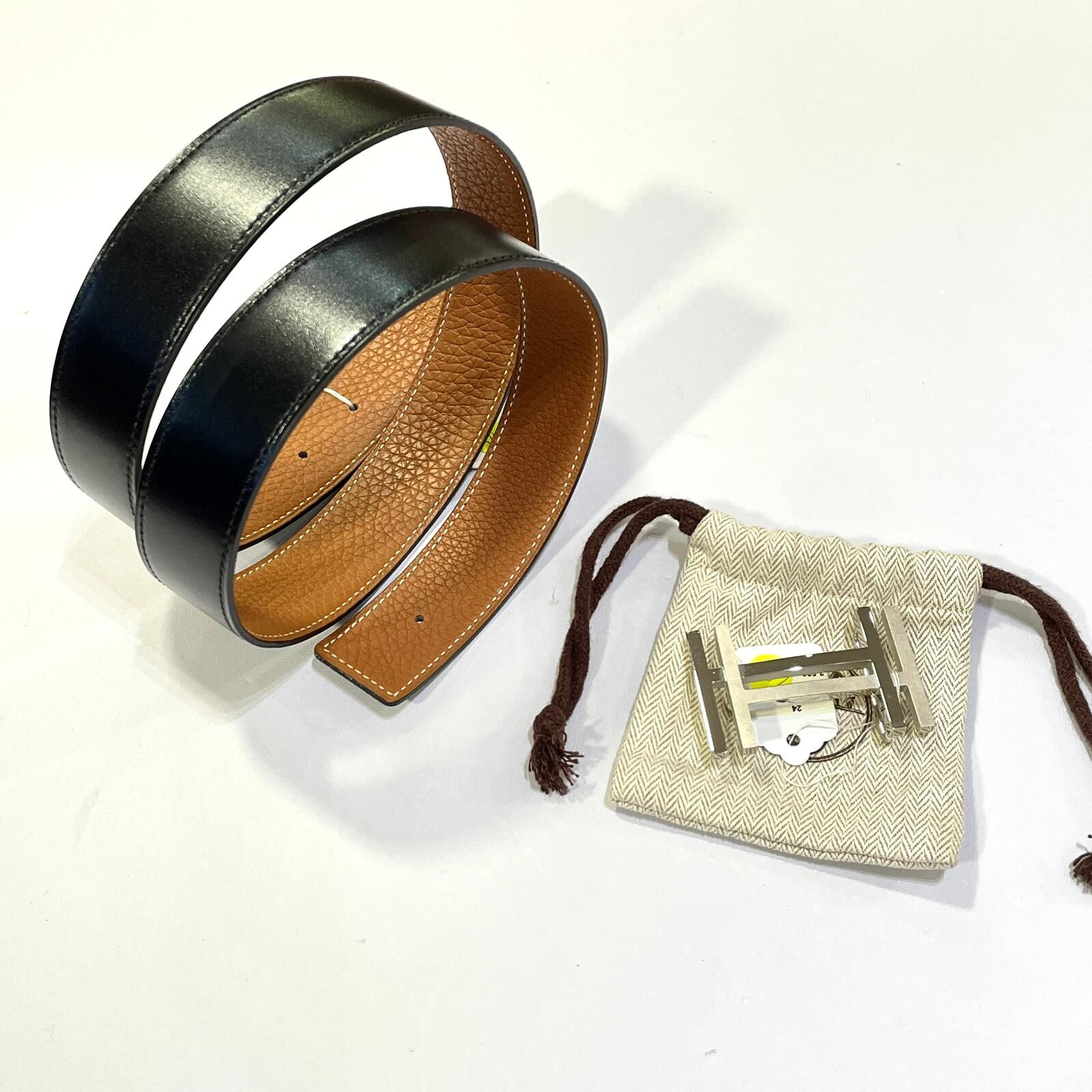 本月特價!!! 全新愛馬士皮帶,85碼, 32mm, 黑色SWIFT,金棕TOGO,雙面腰帶, 銀色雙H扣, HERMES BELT #BRAND NEW #香榭站正品