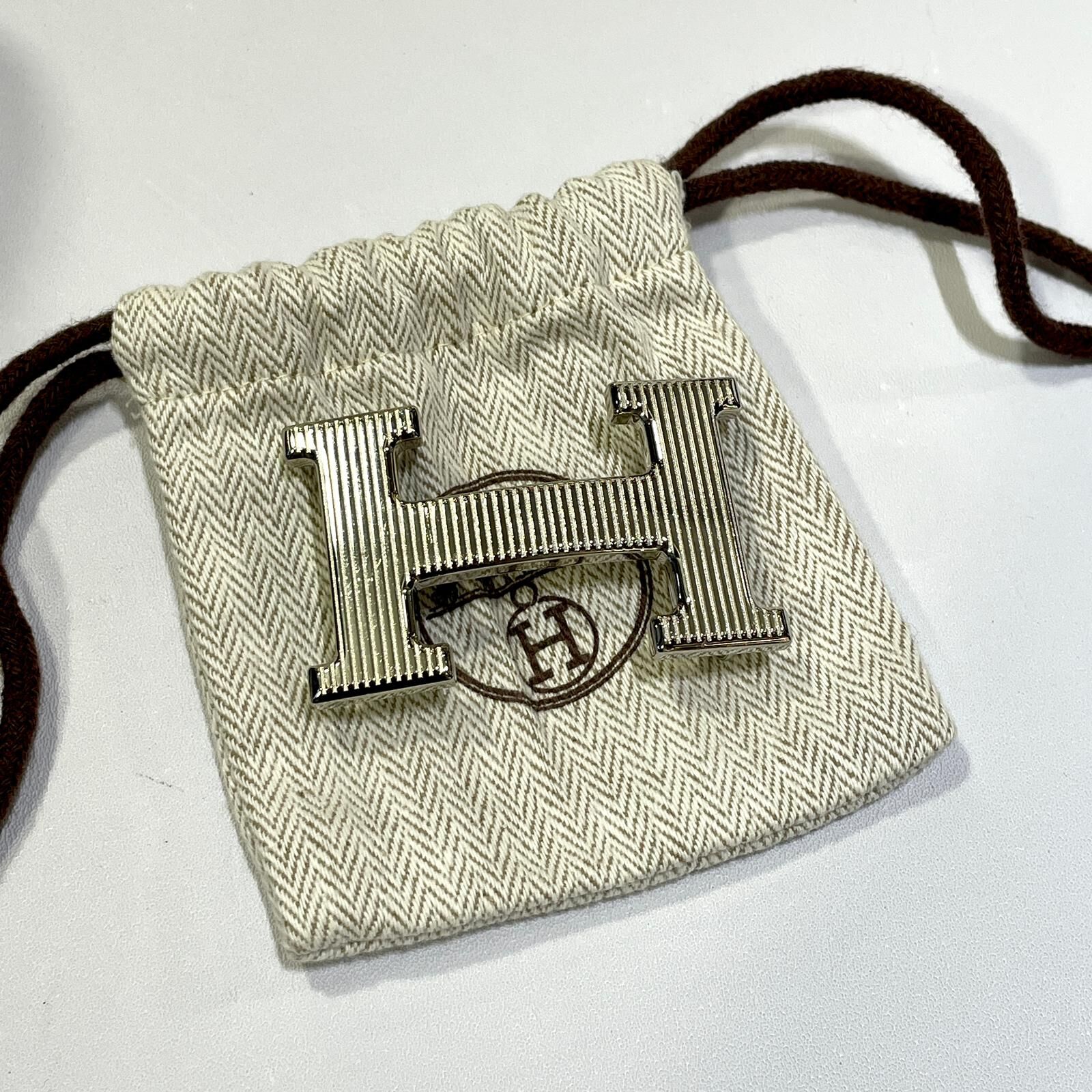 本月特價!!! 全新愛馬士皮帶 90碼, 32mm, 黑色SWIFT,大象灰EPSOM,雙面腰帶, 銀色扣, HERMES BELT #BRAND NEW #香榭站正品