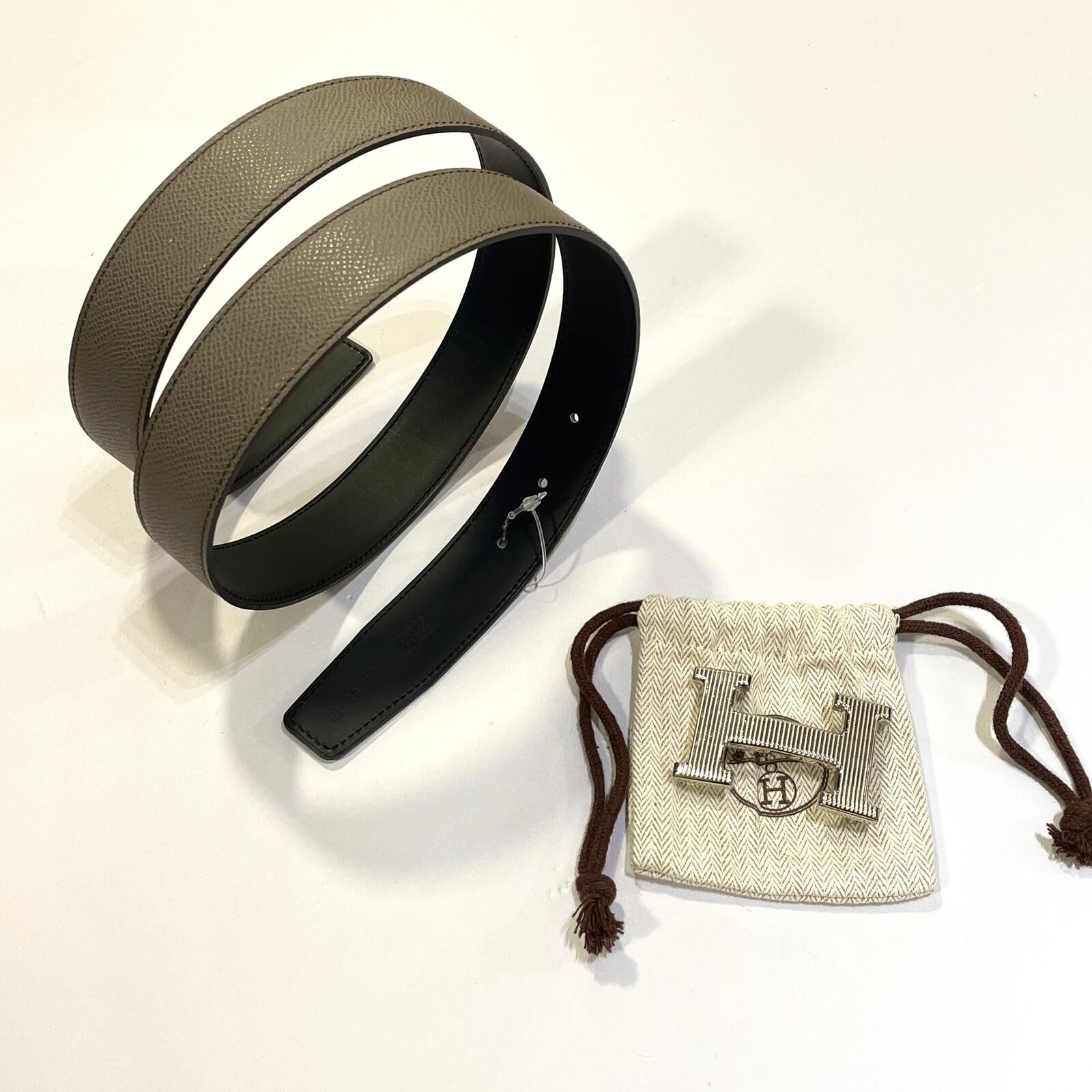 本月特價!!! 全新愛馬士皮帶 90碼, 32mm, 黑色SWIFT,大象灰EPSOM,雙面腰帶, 銀色扣, HERMES BELT #BRAND NEW #香榭站正品