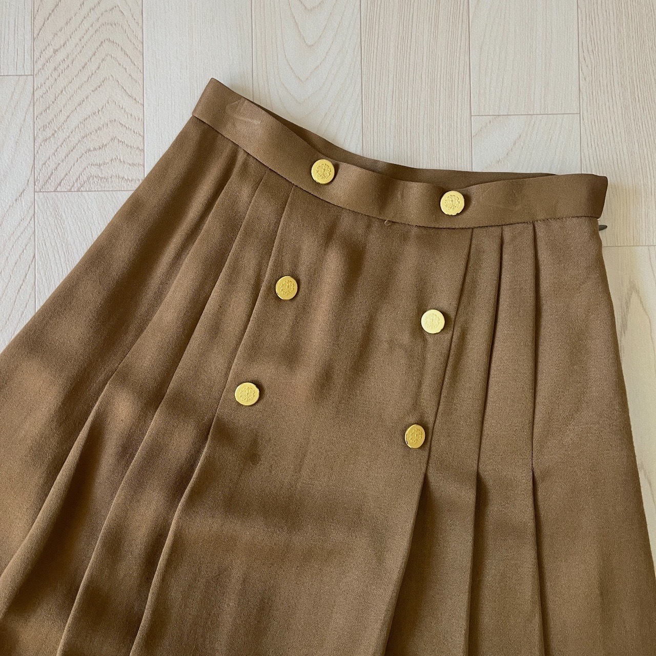 啡色雙排鈕扣羊毛半裙