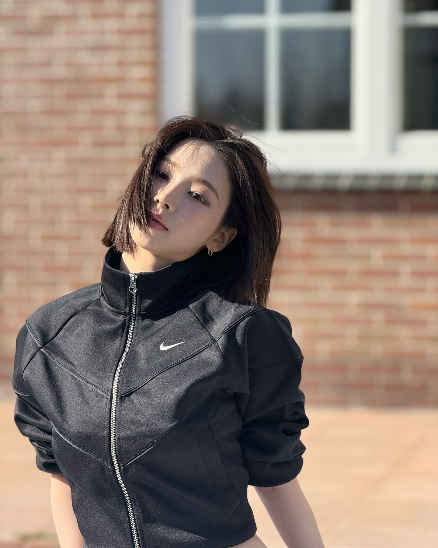 NIKE SPORTSWEAR WINDRUNNER 立領夾克 外套 劉知珉 Karina同款 女款 黑色 HJ0976-010 / 預購