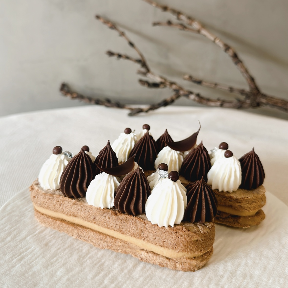 厚 · 焦糖麻吉達克瓦茲