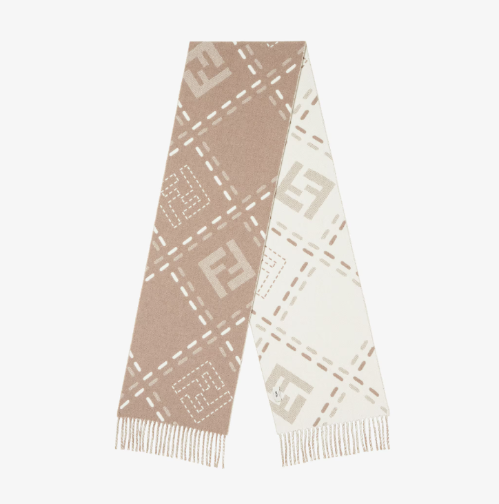 【預購】Fendi SSL1115611 羊毛圍巾 (FXT462AYKUF0QD3)