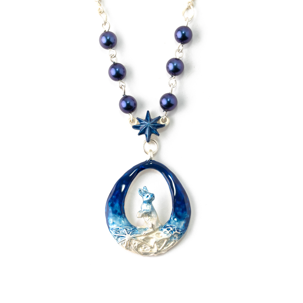 月球上仰望宇宙的兔子頸鏈