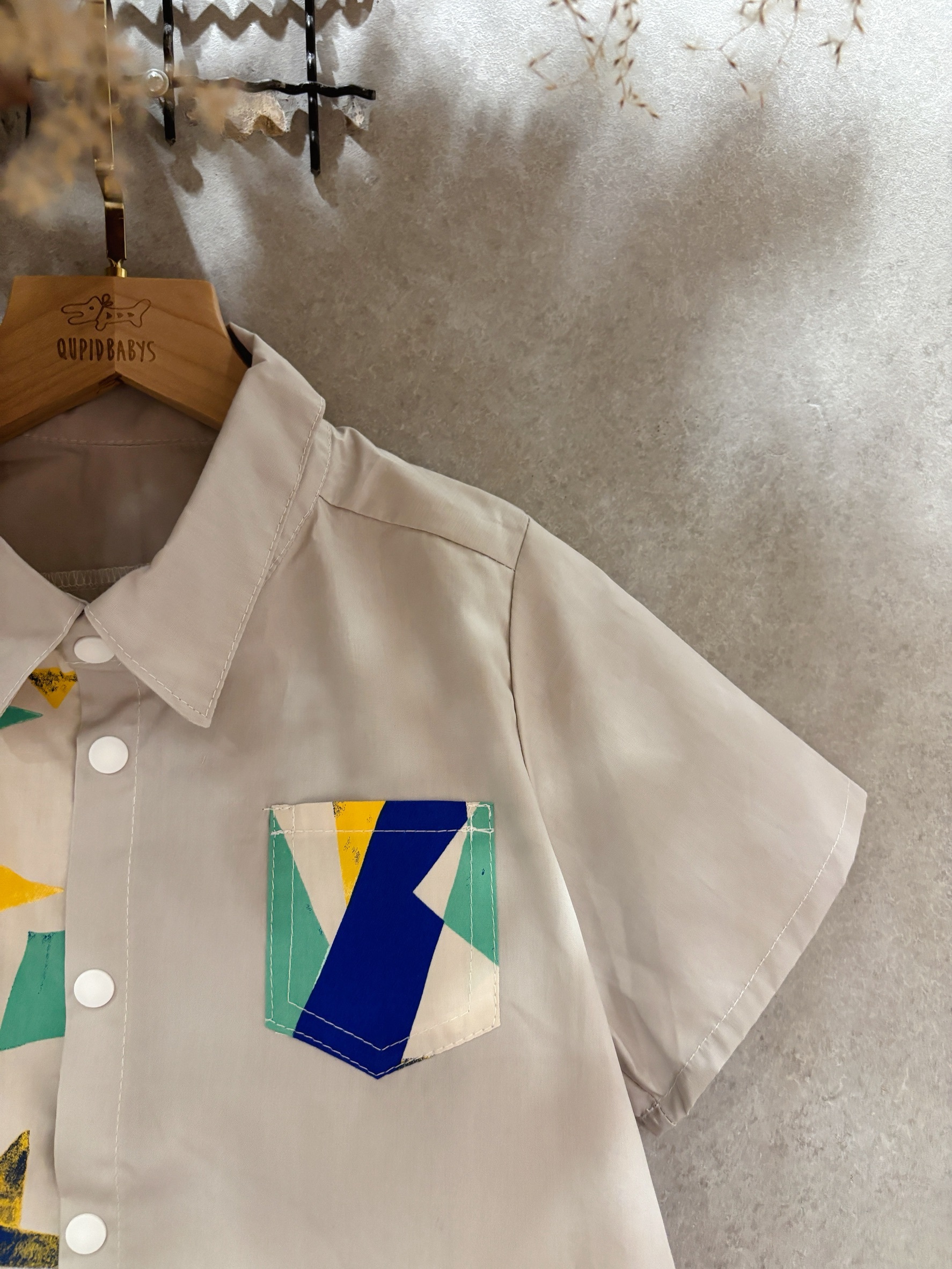 三角幾何 短袖襯衫（120）