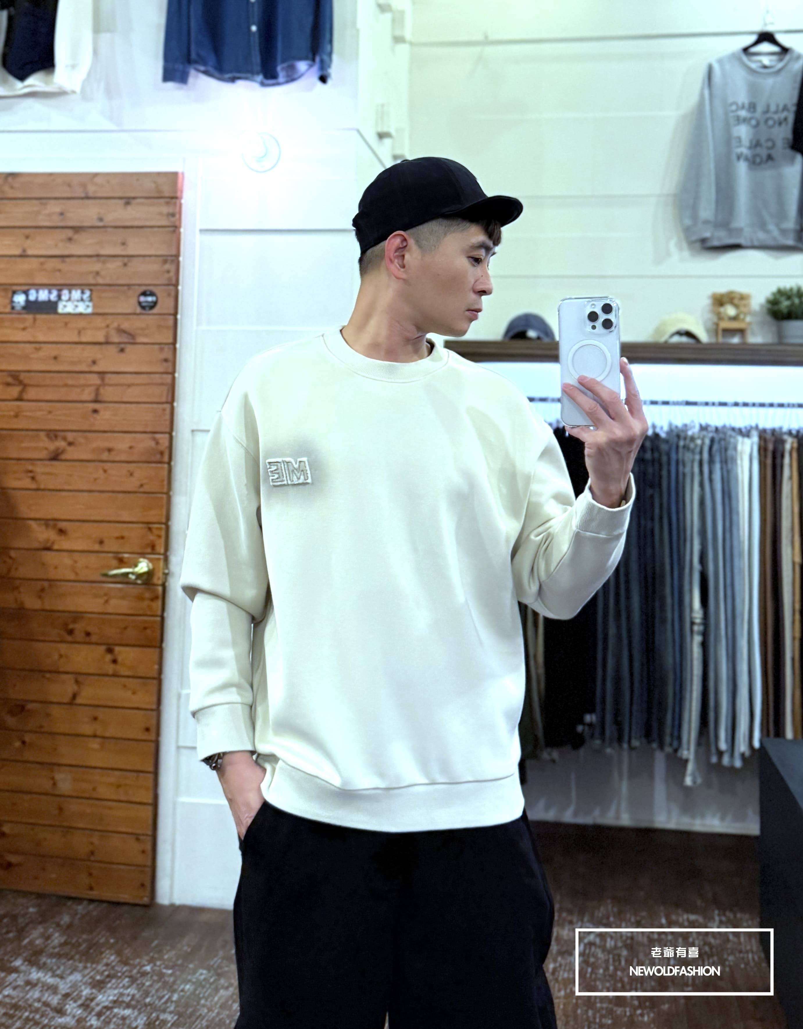 『新品上市』重磅ME暈圈渲染大學T(NOF25106116)-米