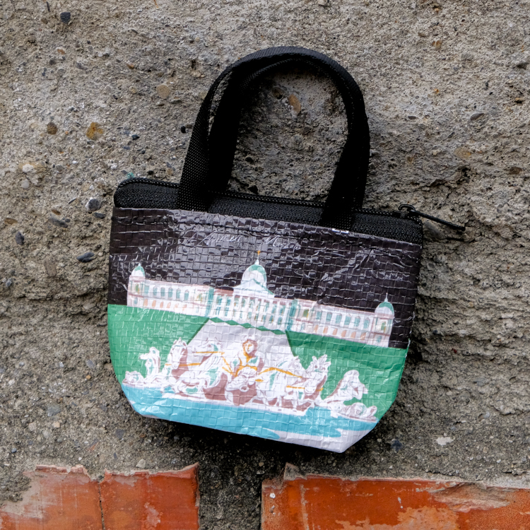 SP｜Aaartistlife旅遊插畫｜小零錢包｜台南奇美博物館