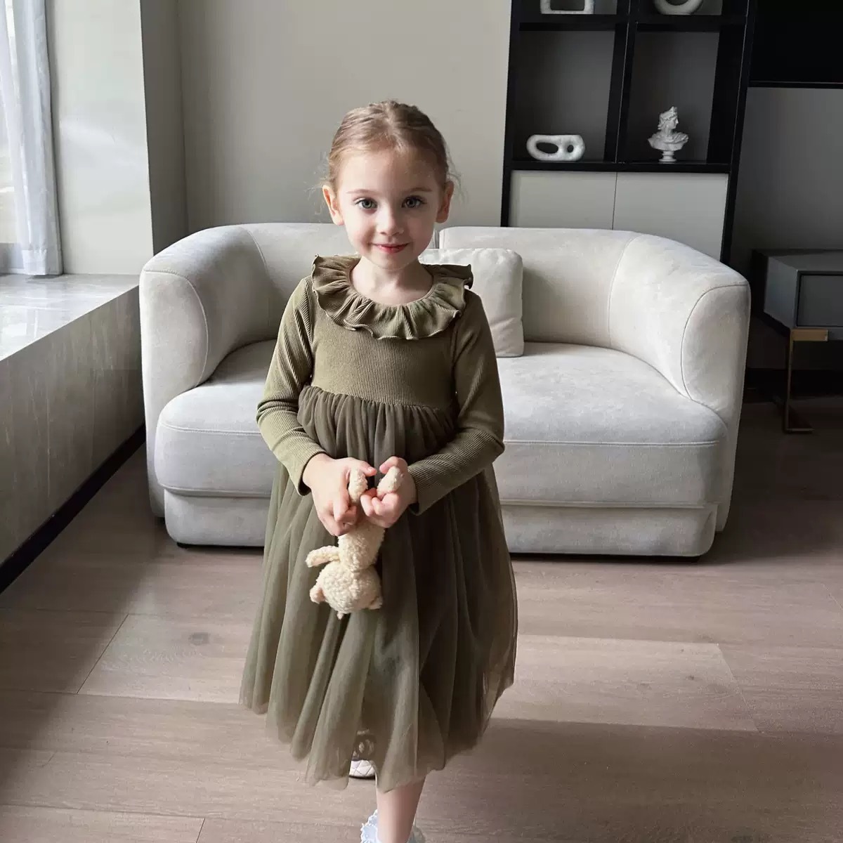 四色牛奶絨柔軟紗裙洋裝