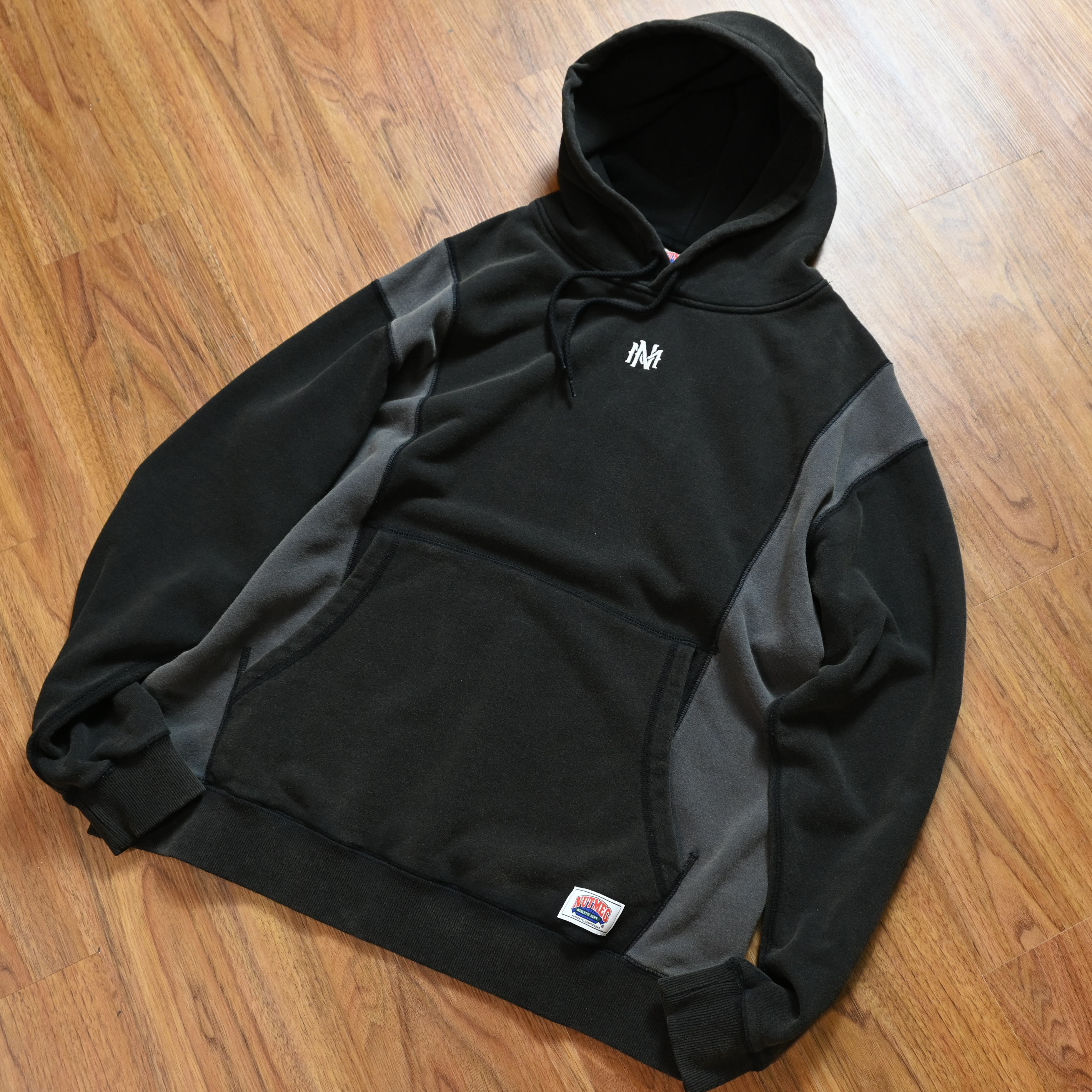 Nutmeg Tokyo Chemical Wash Switch Big hoodie