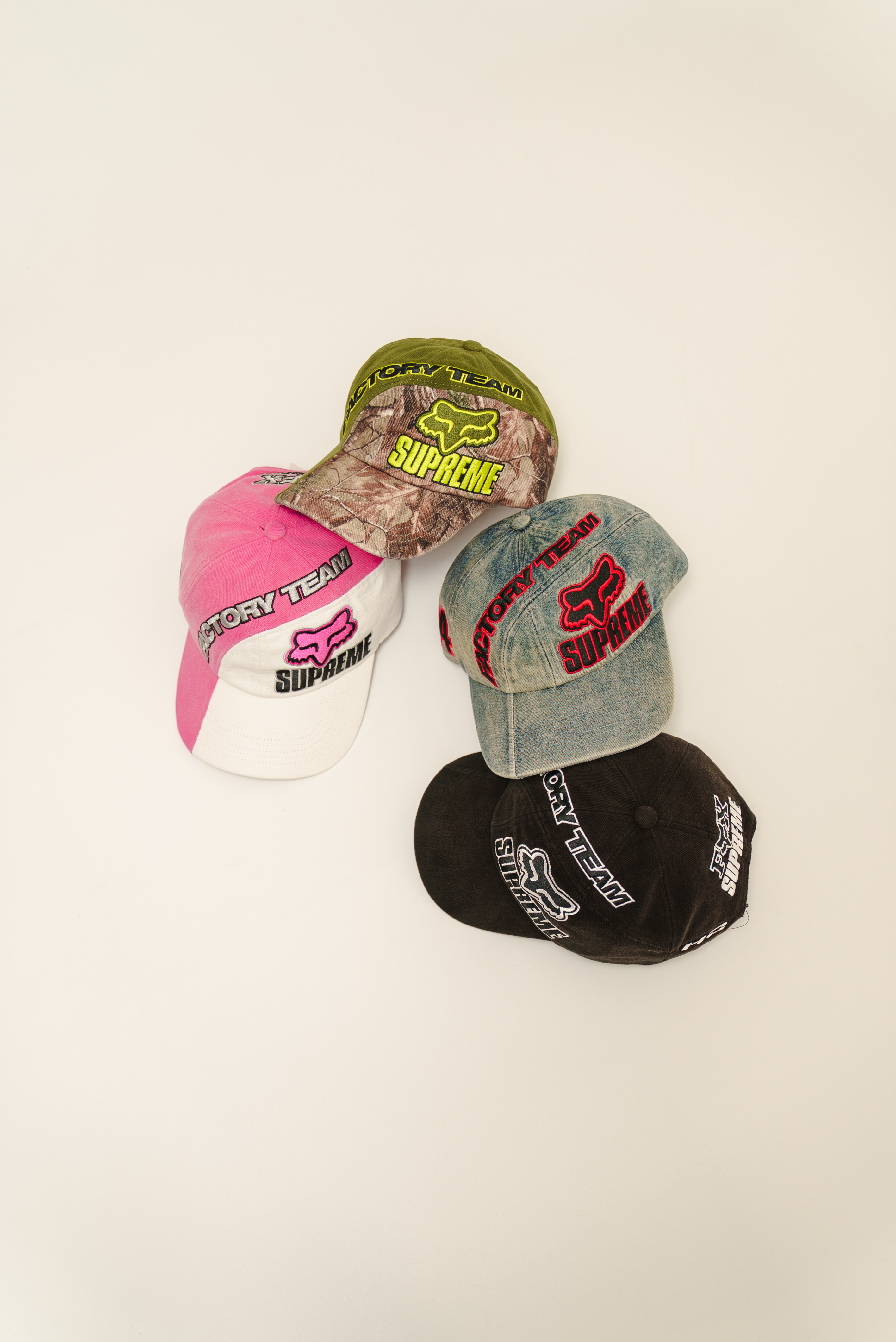 【Focus Store】現貨秒發 Supreme x Fox Racing® FW25 Week9 6-Panel 六分割帽 四色