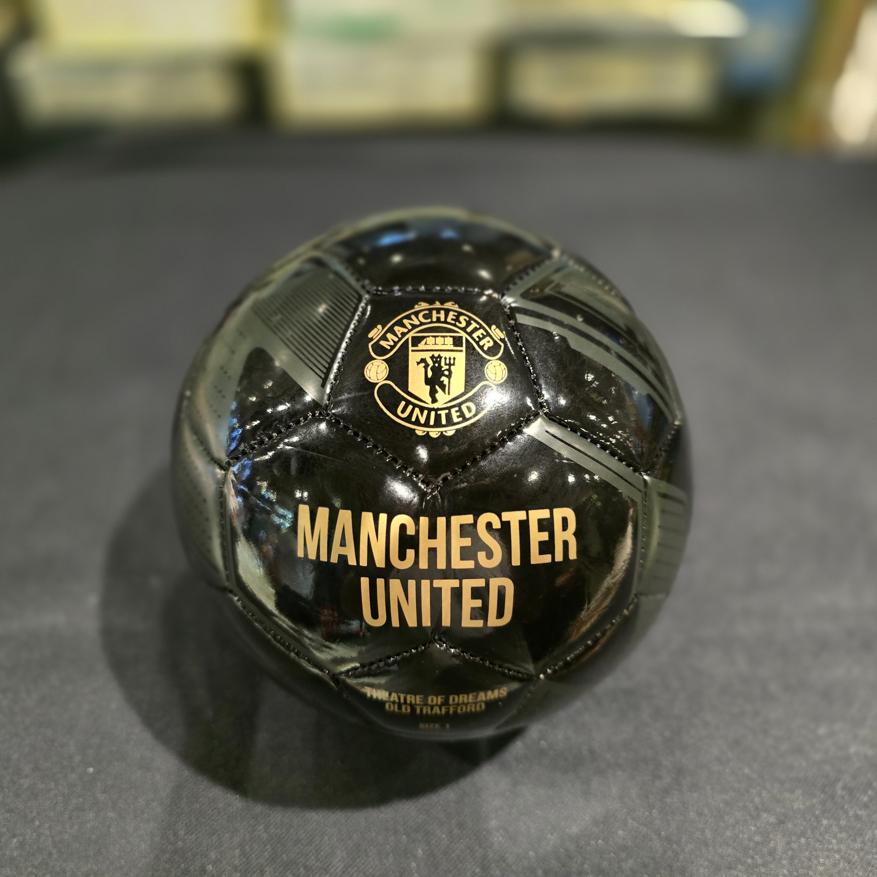 曼聯黑色1號足球