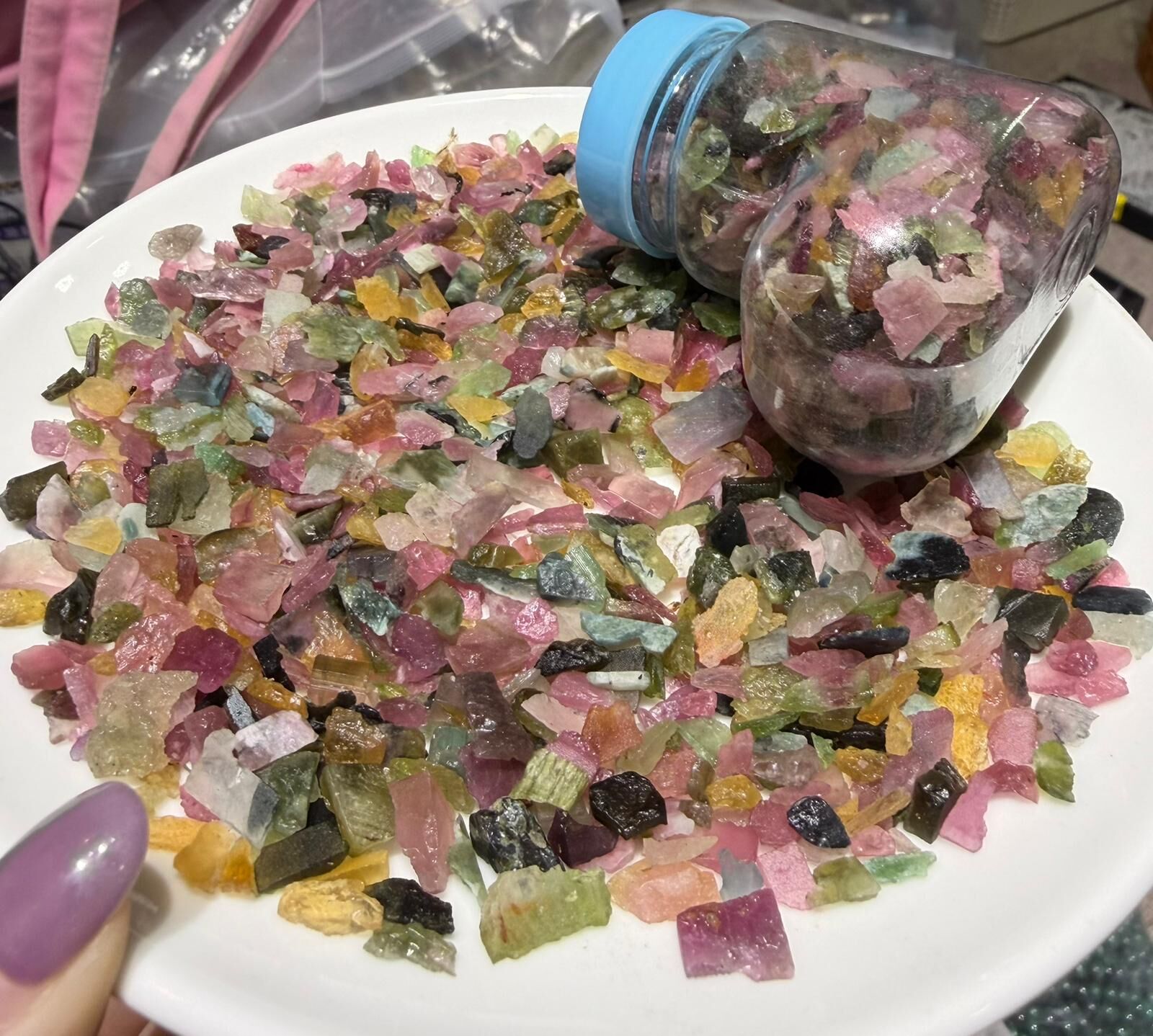 251115 -C1 碧璽碎石襪仔樽