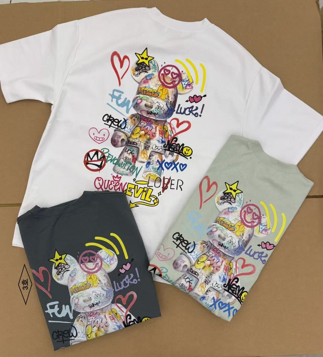 🇰🇷韓國 BARON 彩色噴漆塗鴉小熊T-Shirts（K11 BA804）