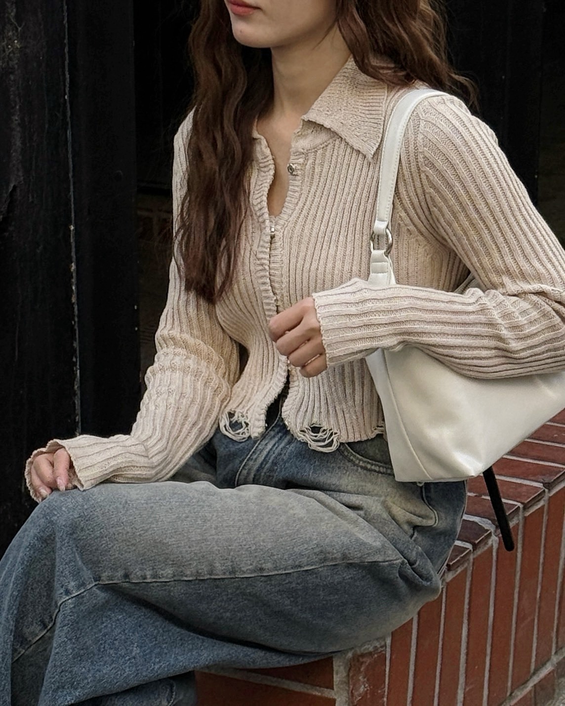 <快速出貨> NV01下擺刷破針織上衣 兩色