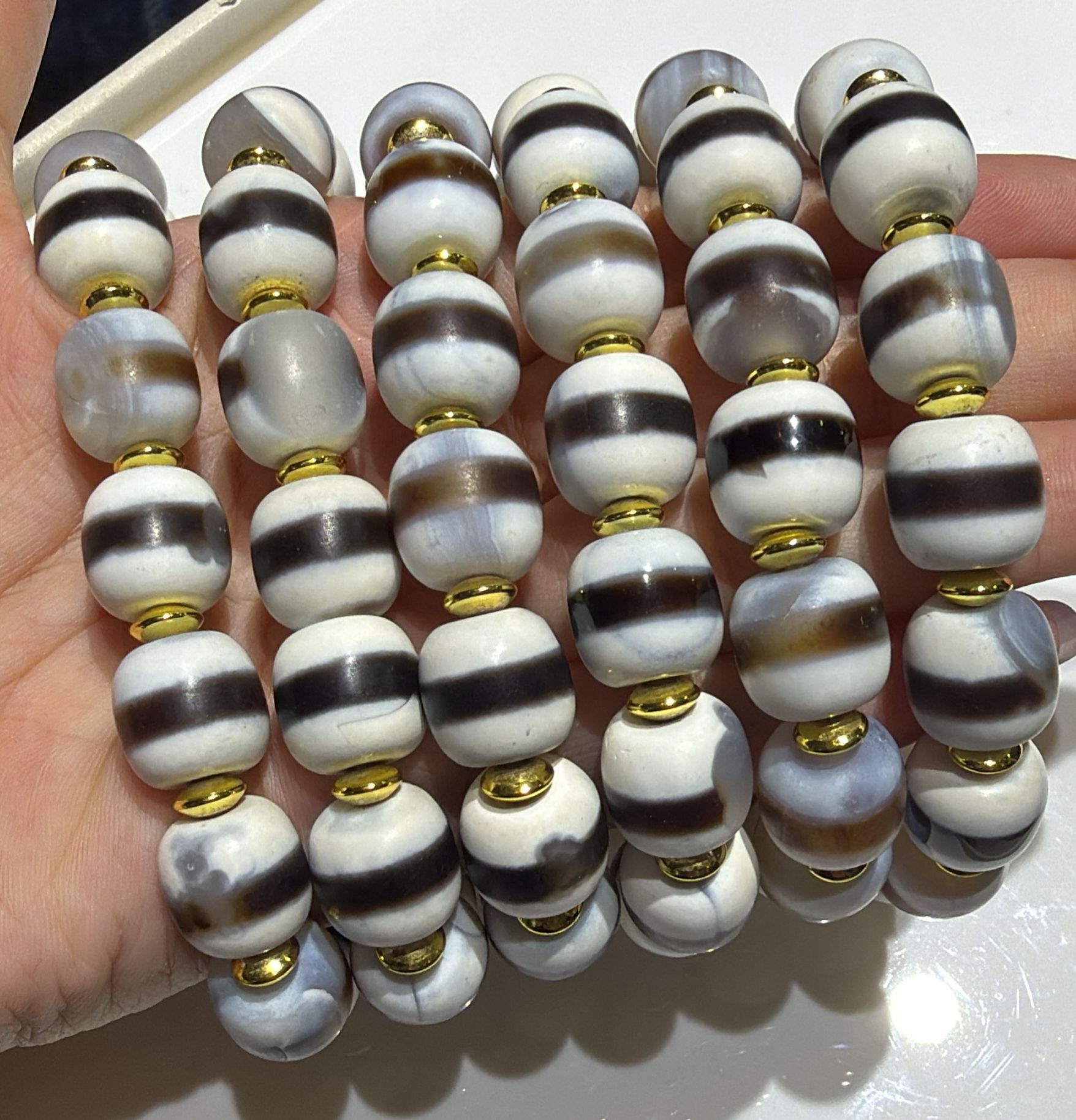 251115 -C41 藥師天珠手串