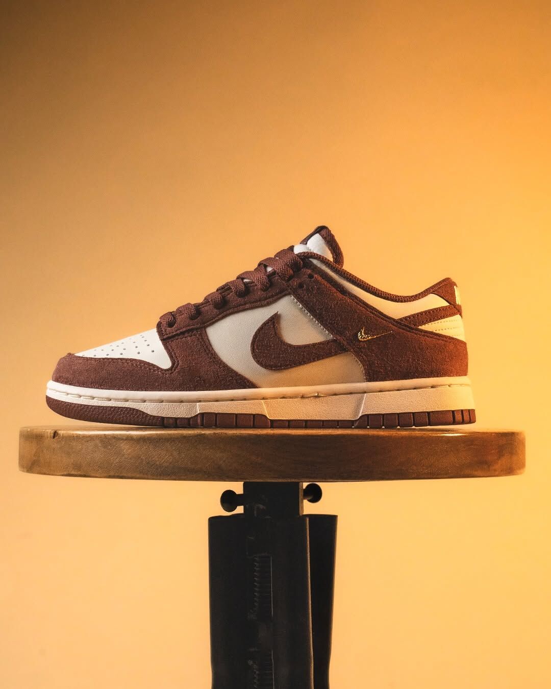 (預訂) Nike Dunk Low - Red Sepia Gold Mini Swoosh