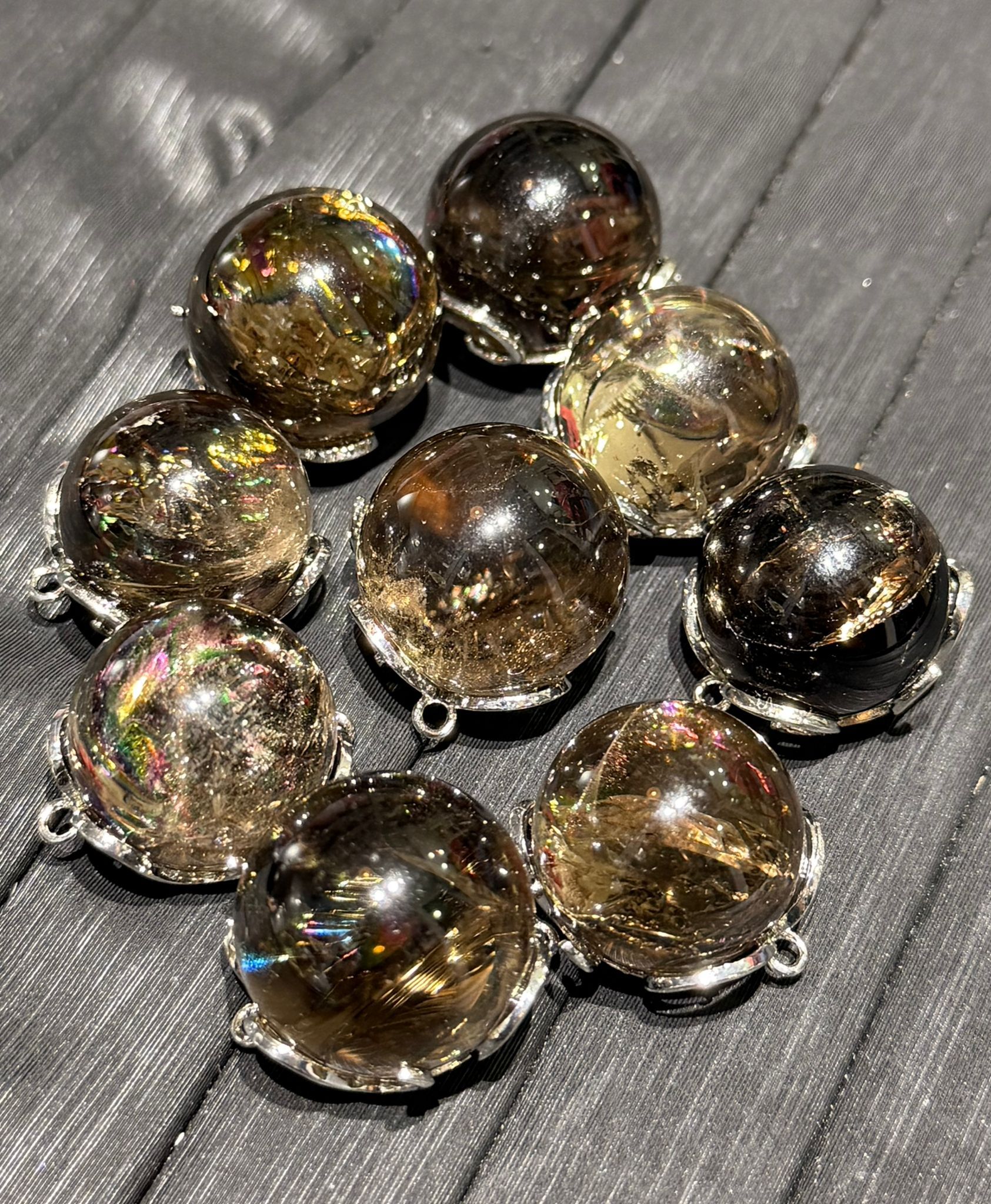 251115 - C85 黑金阿賽水晶球雙耳吊咀1粒