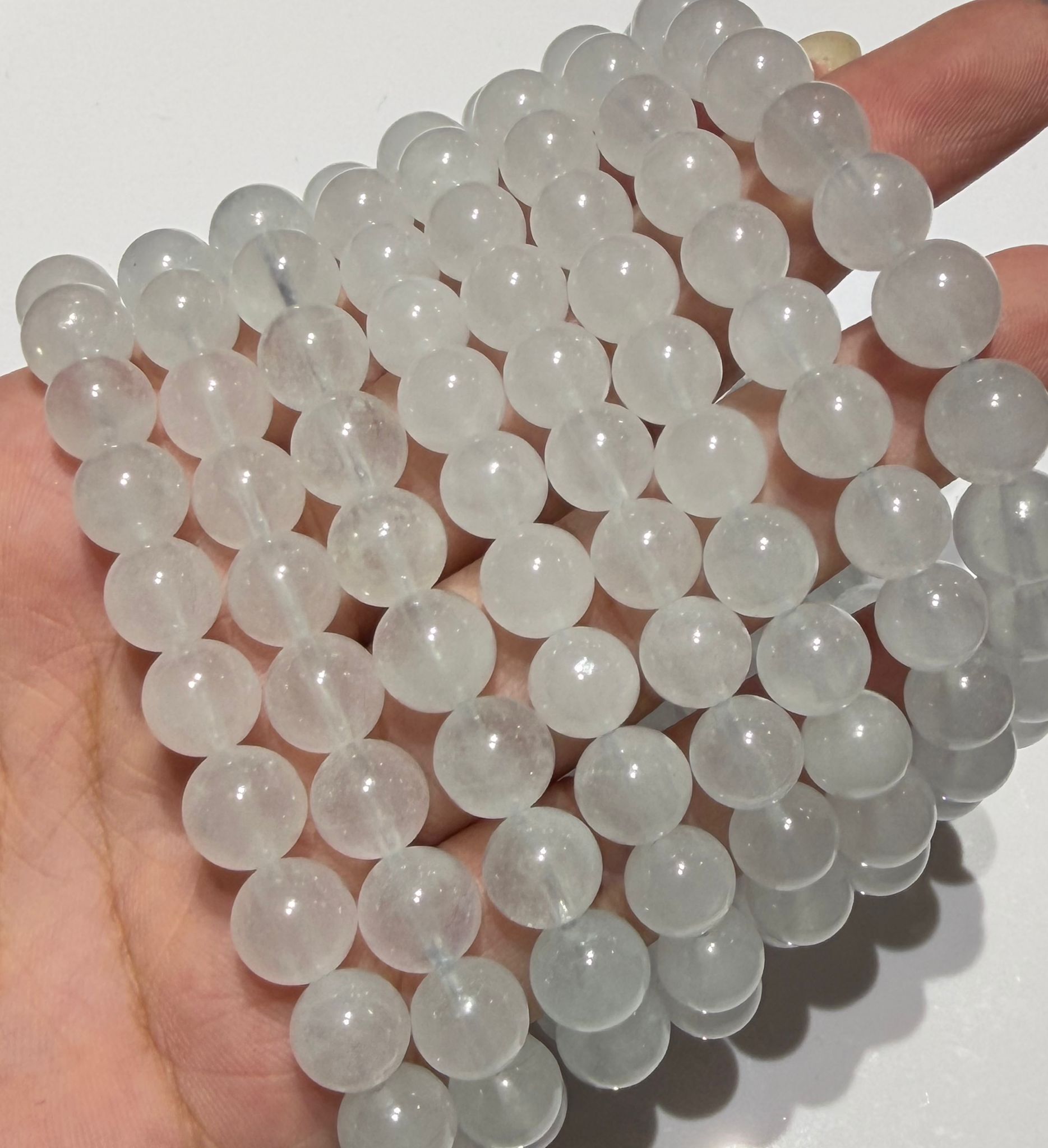 251115 - C93 8mm+冰川藍海藍寶手串