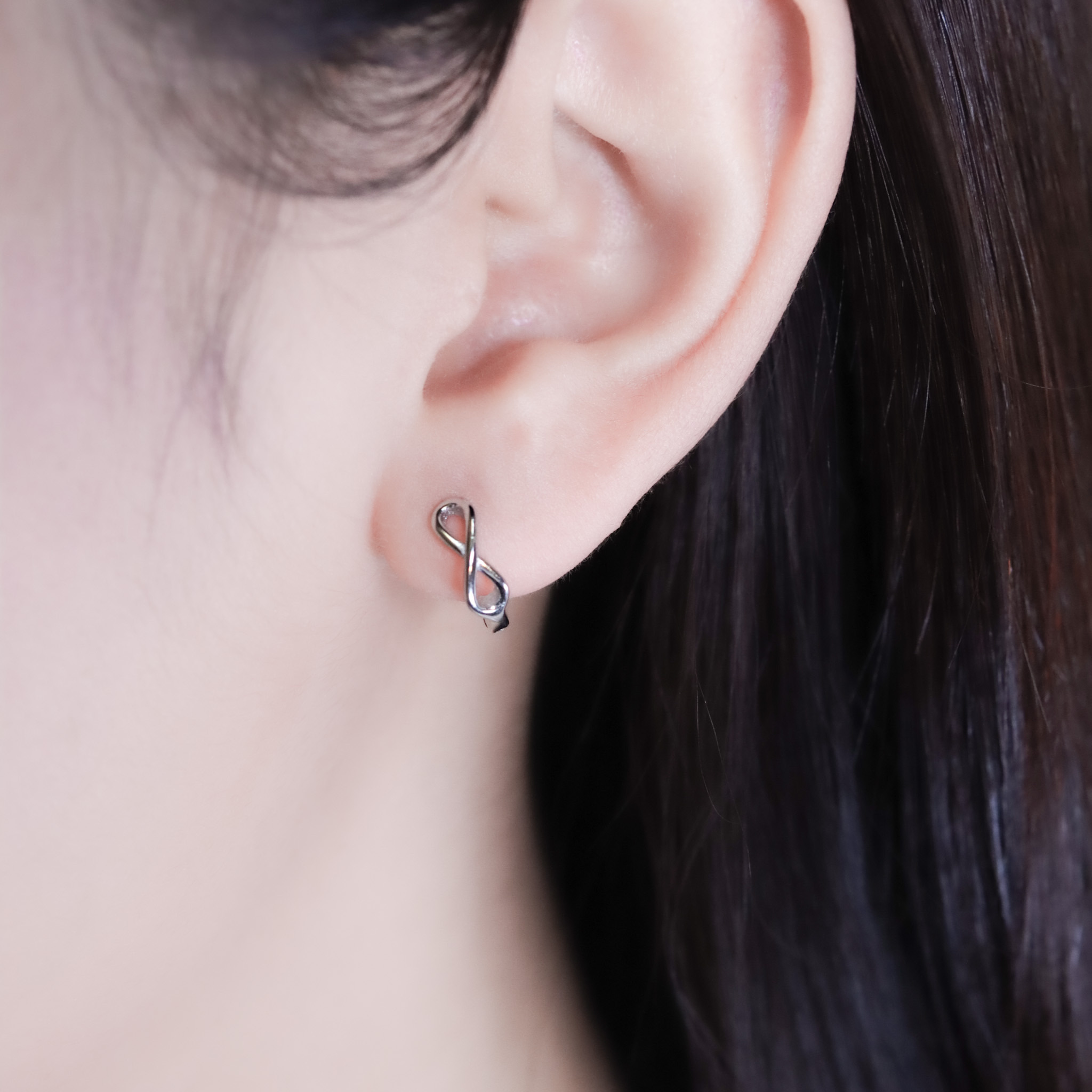 | 925純銀・白金 | 簡單無止境耳環 | EA1066 |