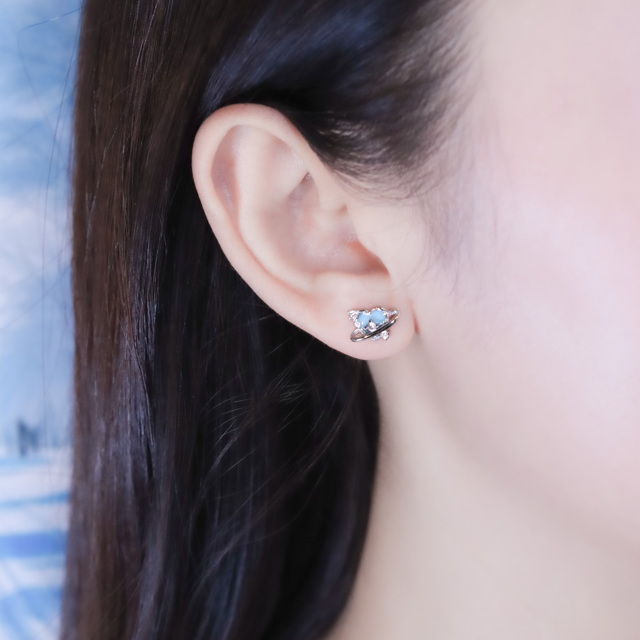 | 925純銀・厚鍍白金 | 漫藍愛意繚繞耳環 | EA1065 |