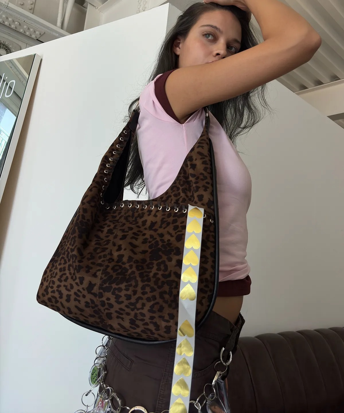 Yeomim Medium Slash Hobo Bag (leopard)